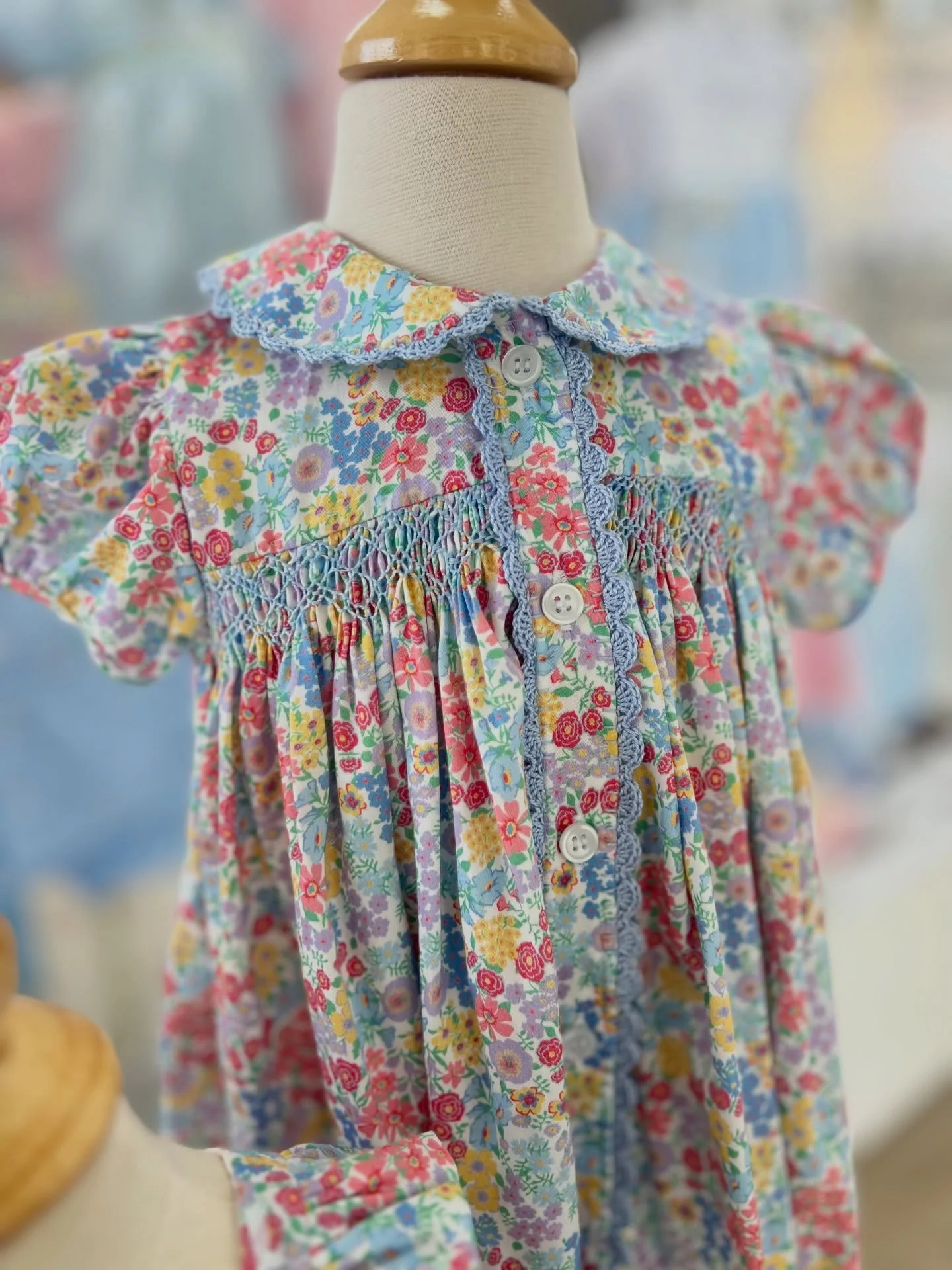Fresh Florals for the girls 🌷🪻🌺🌼 #springhassprung #girlsclothing #childrensboutiqueclothing #newarrivals