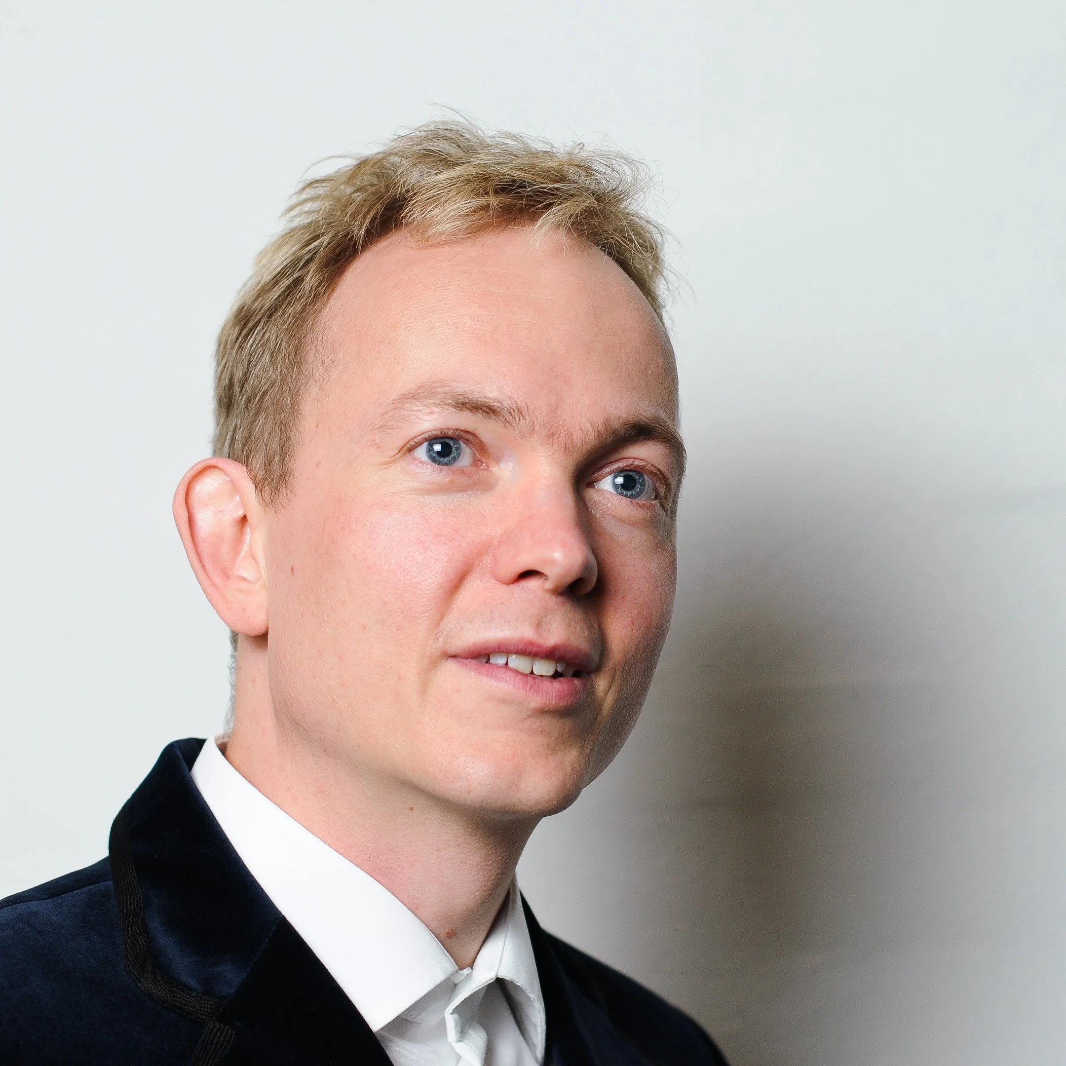 110327-Portrait-Tomas-Nielsen-3795-2.jpg