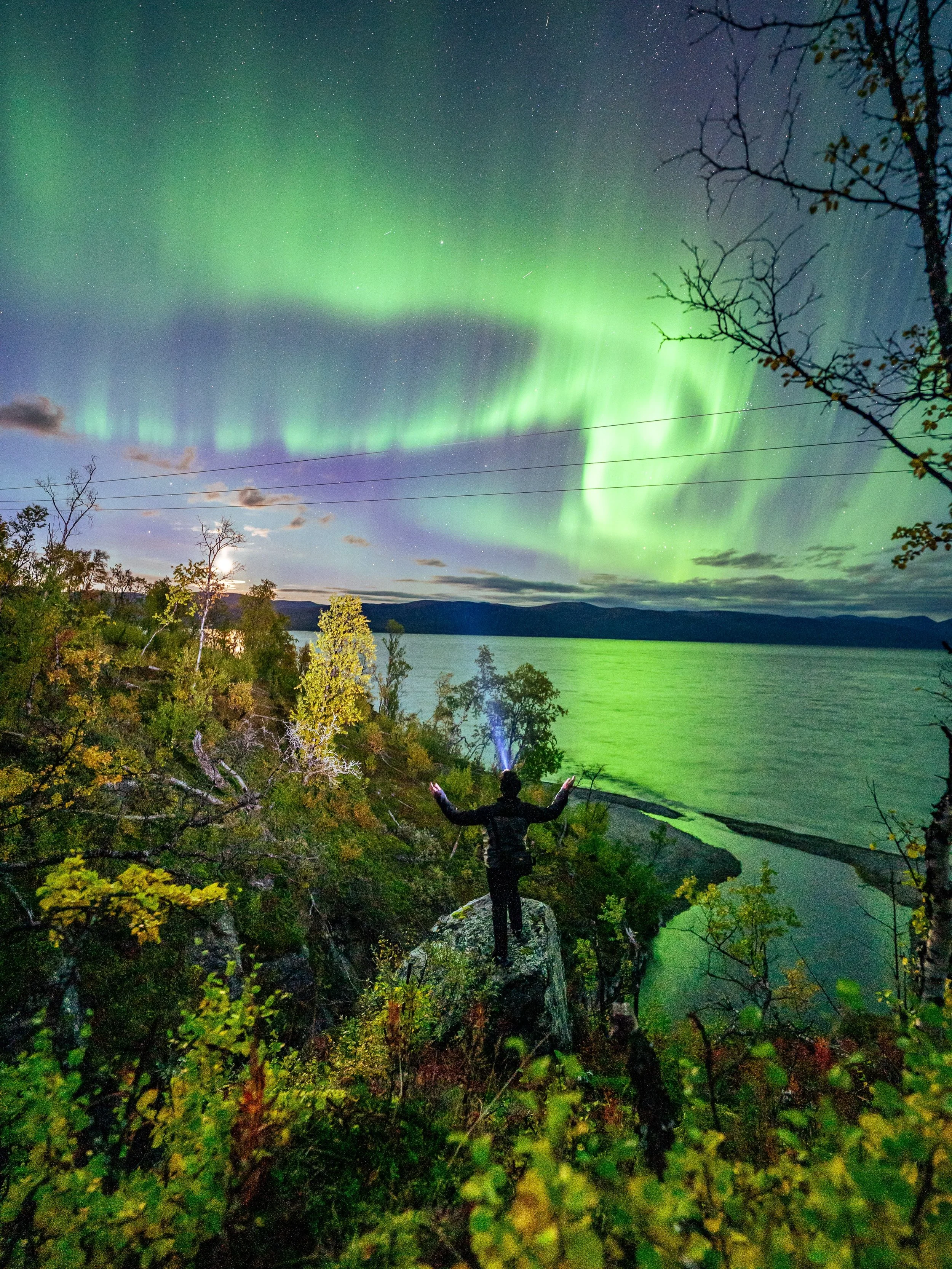 Well last night was pretty spectacular!

📸 Sony a7 iii with a Sigma 14mm 1.4 lens