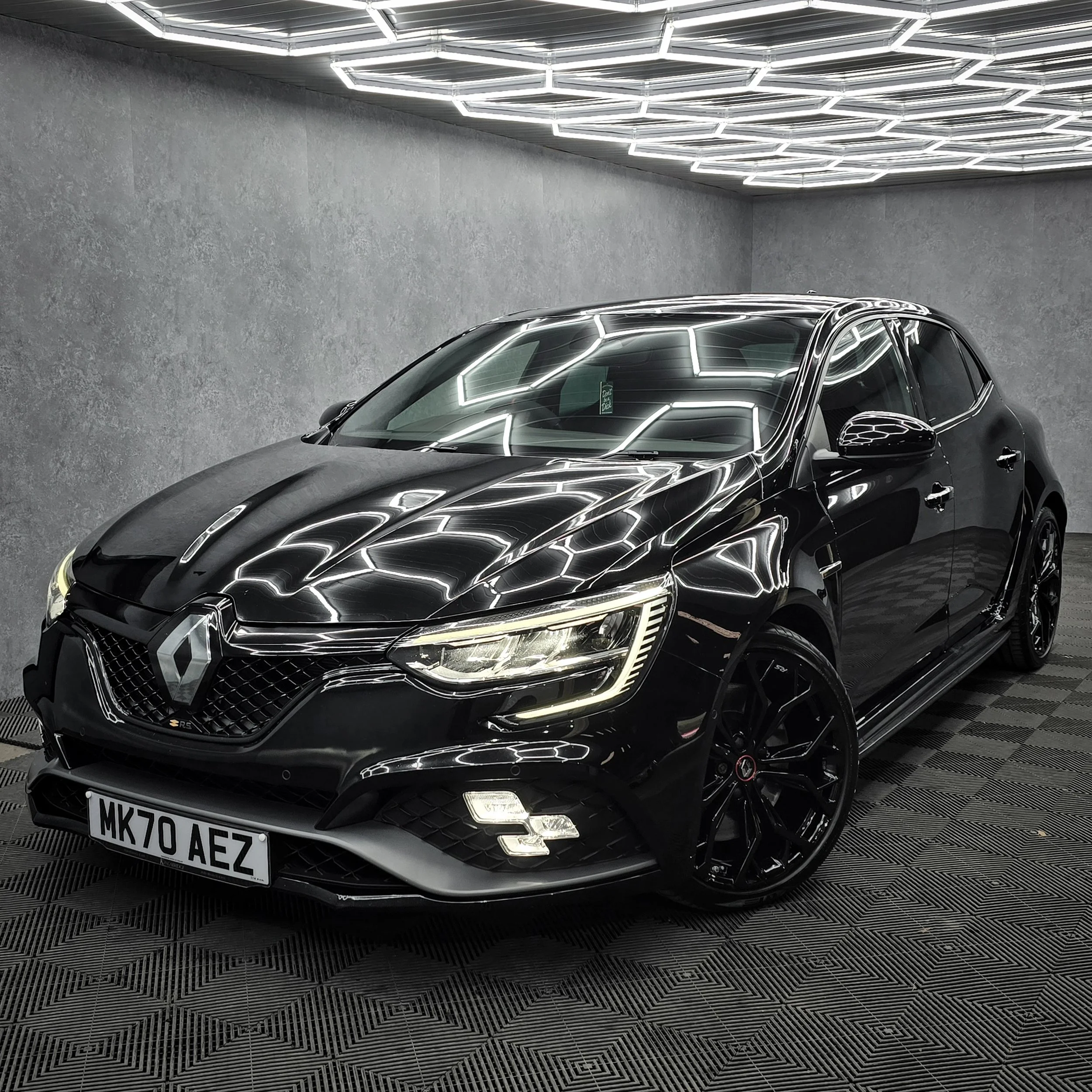 Renault Megane RS300 PH2 - £21,500
