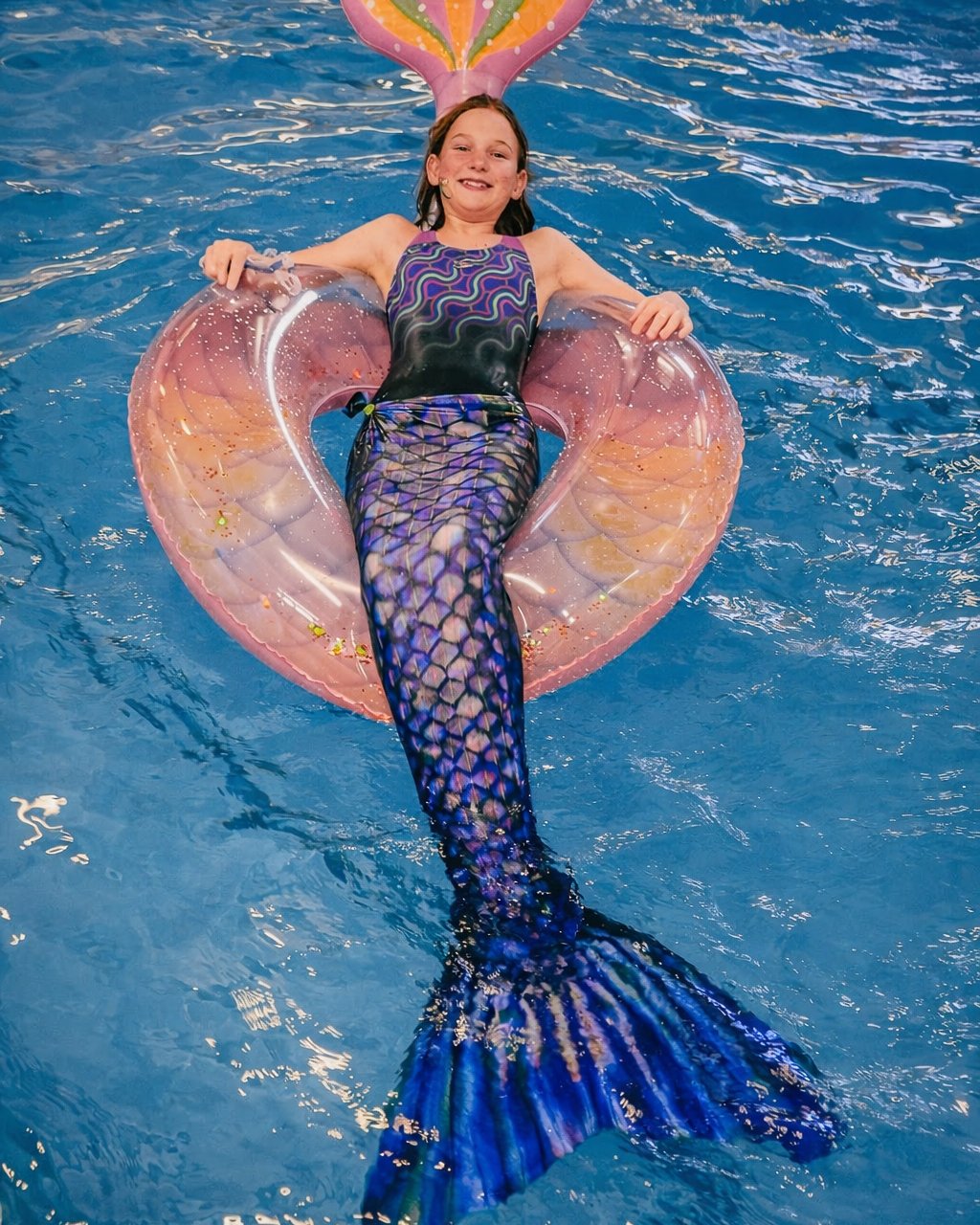 Teens-Mermaid-Tail-Swim-Experience-Wimborne.jpg