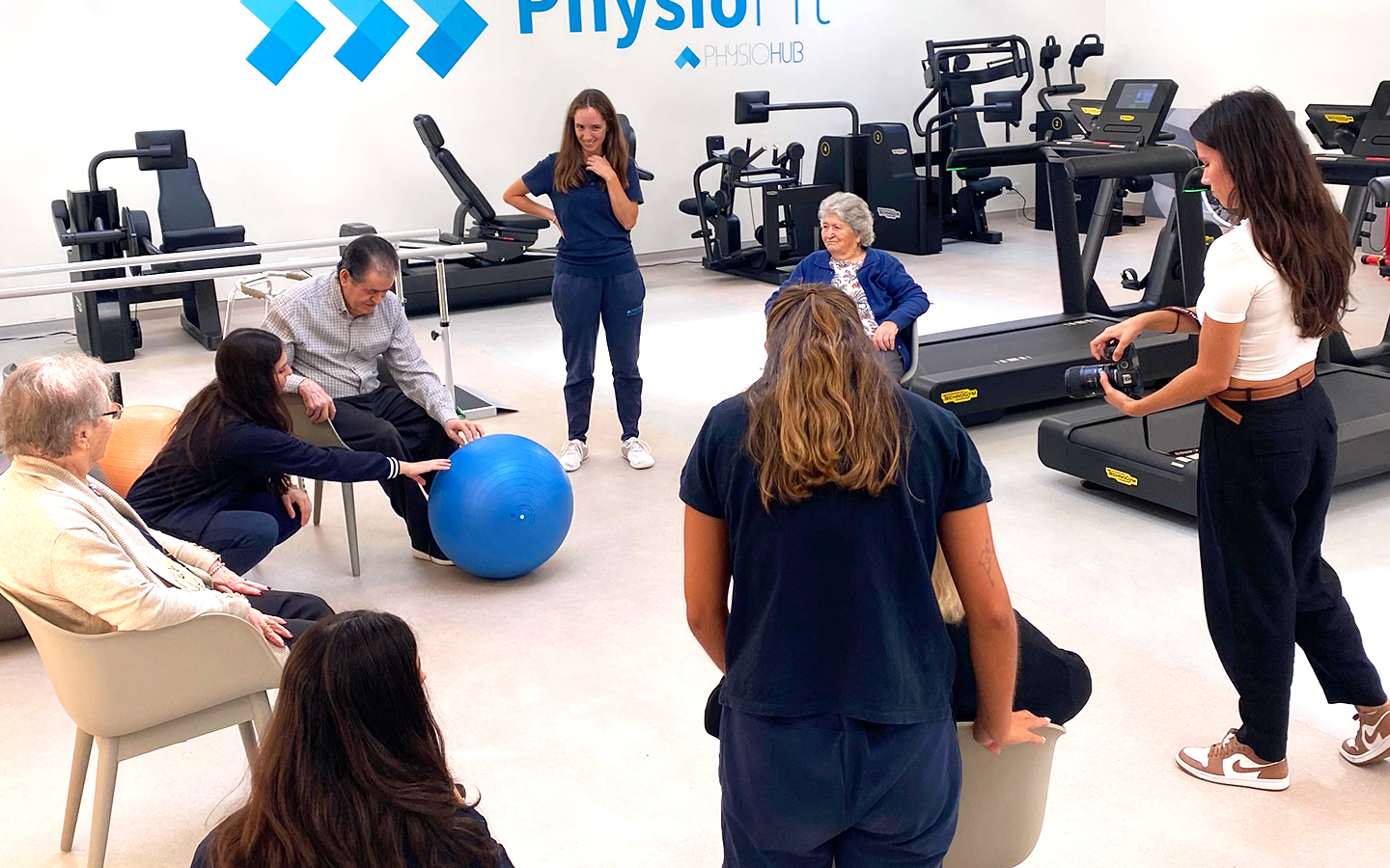 Dia Mundial da Fisioterapia 2025: Envelhecer com Saúde e Independência