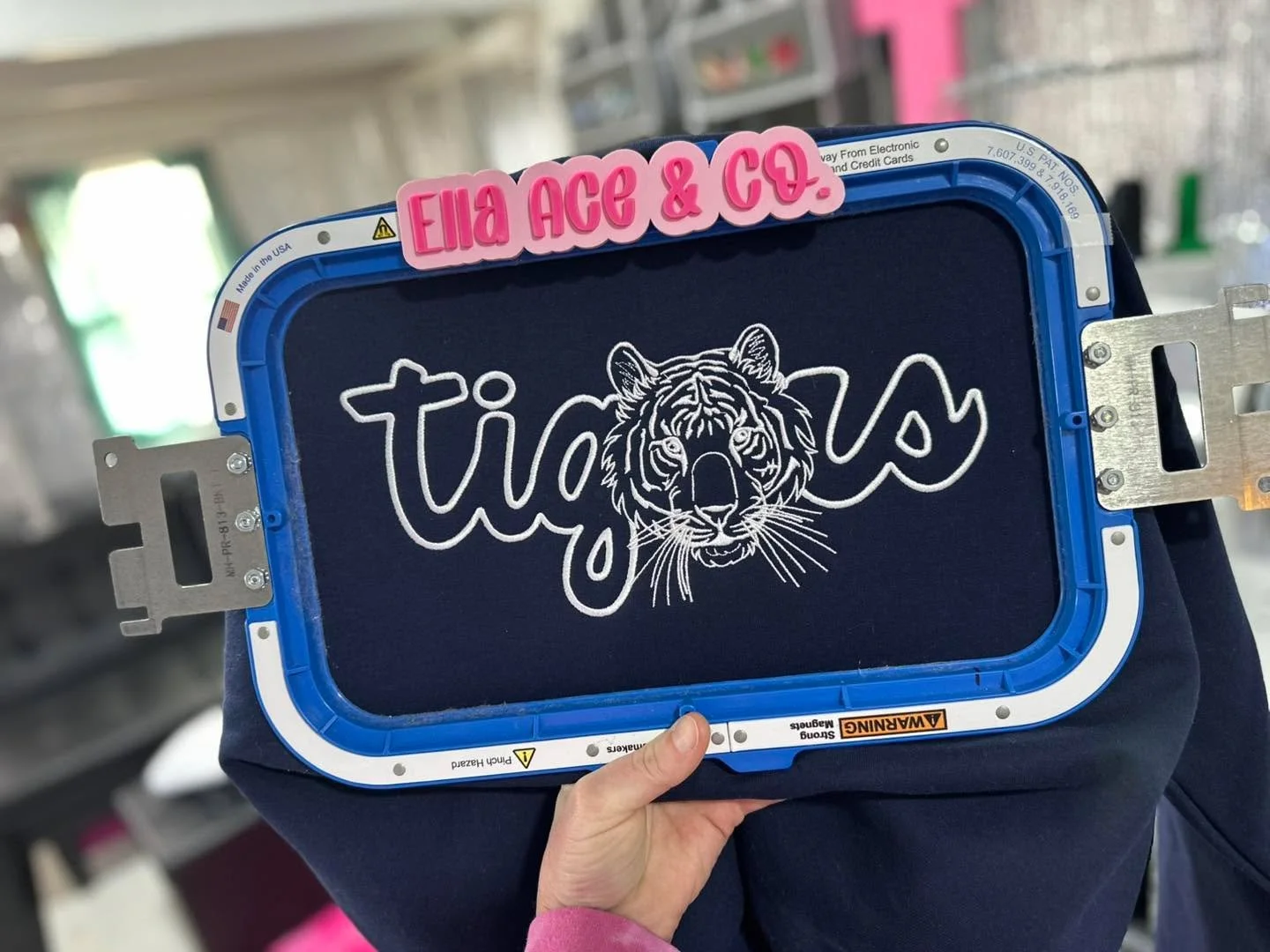 Thank you mamabuilt.xo for our new magnetic watermark!