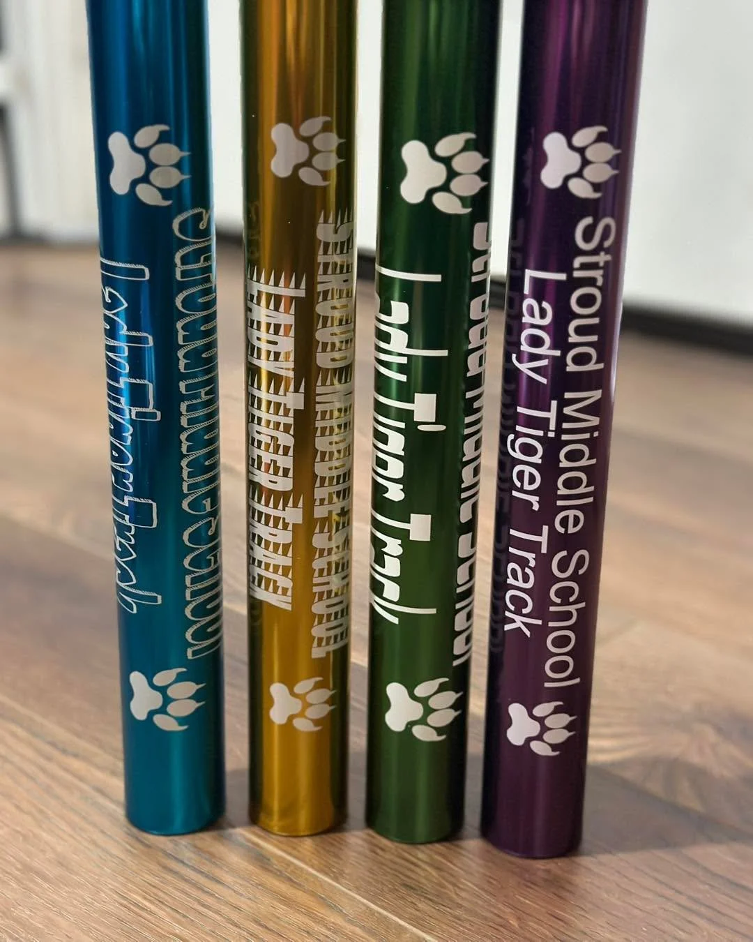 When your coach owns a laser engraver, you get custom relay batons 🏃&zwj;♀️

Good luck to the Middle School track teams today in Okemah!