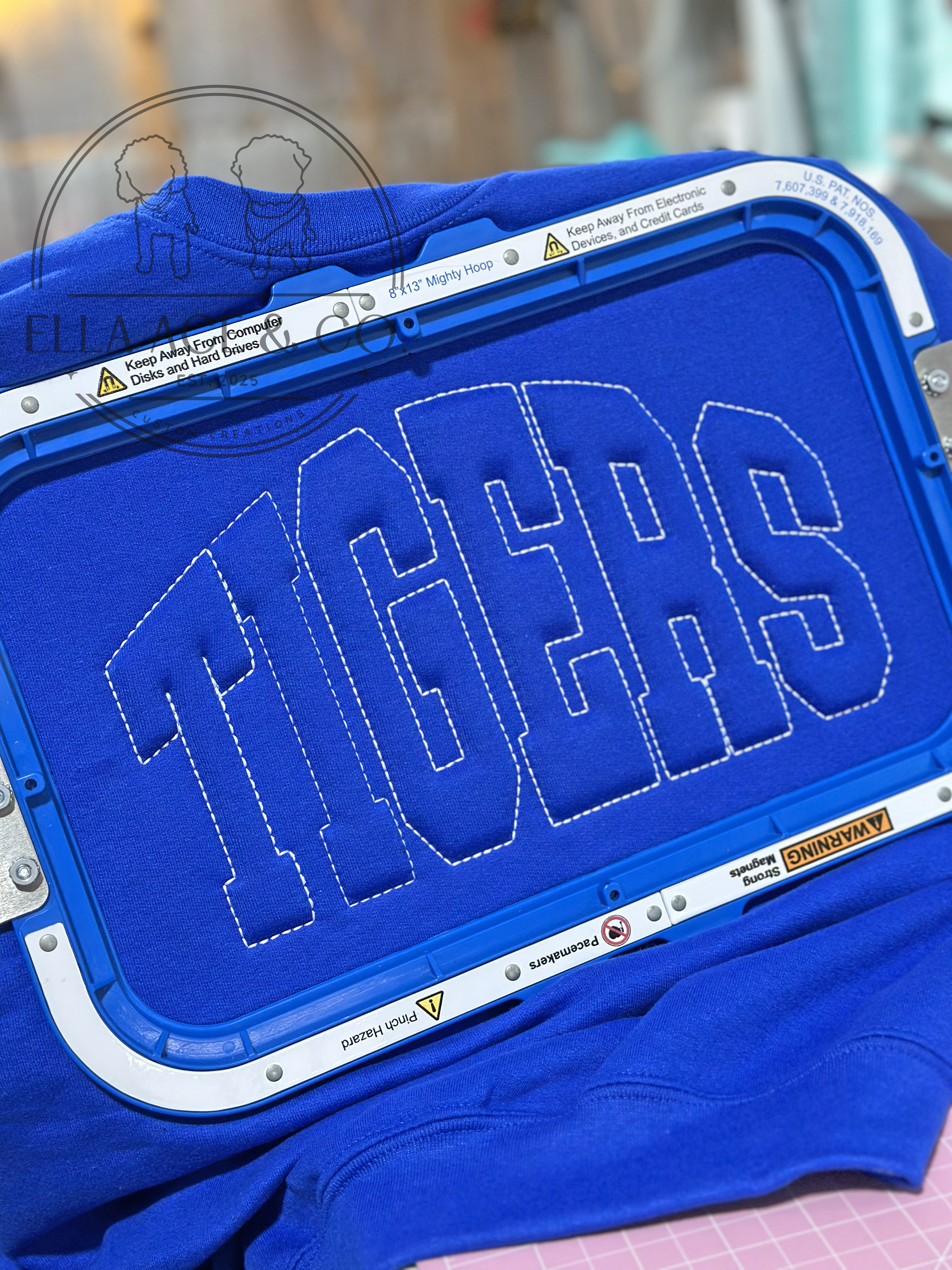 tigers puff arch 1.png