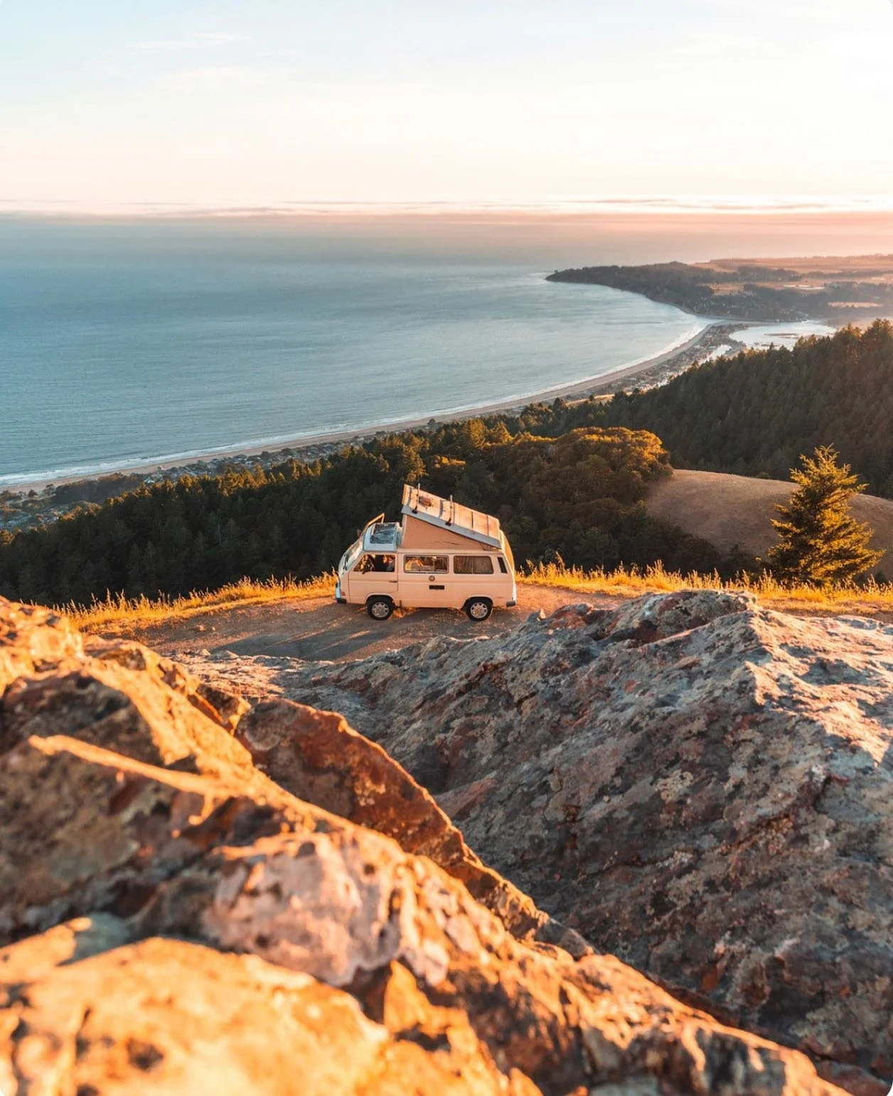 Breakfast with a view? An early trip to Stinson never disappoints this time of year. You pretty much drive through @thejunctionbeer parking lot to get there so come say hi, stock up on tacos and go!