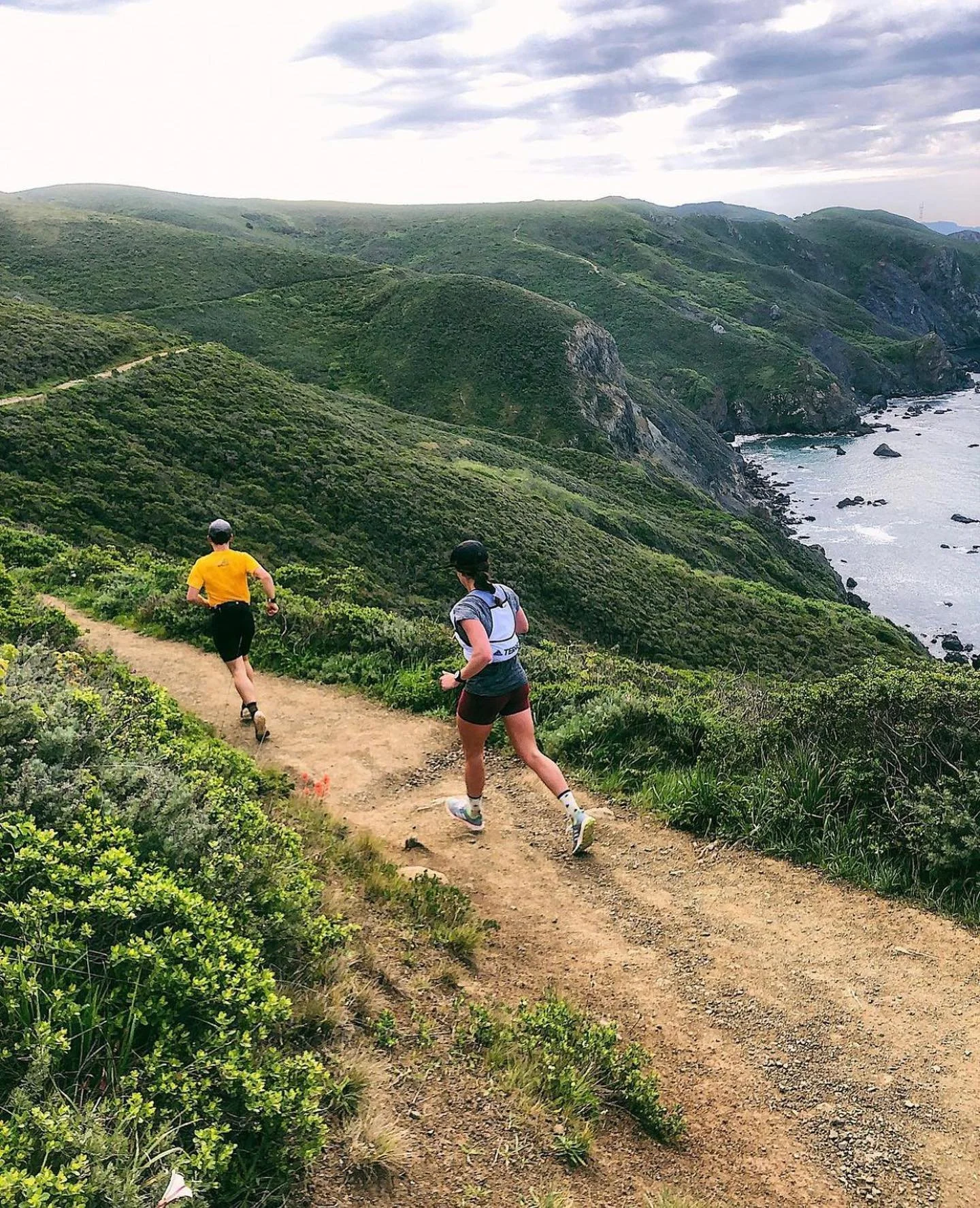 Run 4 tacos this weekend
Saturday Morning - we're partnering up with our friends from across the street at San Francisco Running Company for their weekly Saturday run. You can join their group for a morning run and finish at the Junction for breakfa
