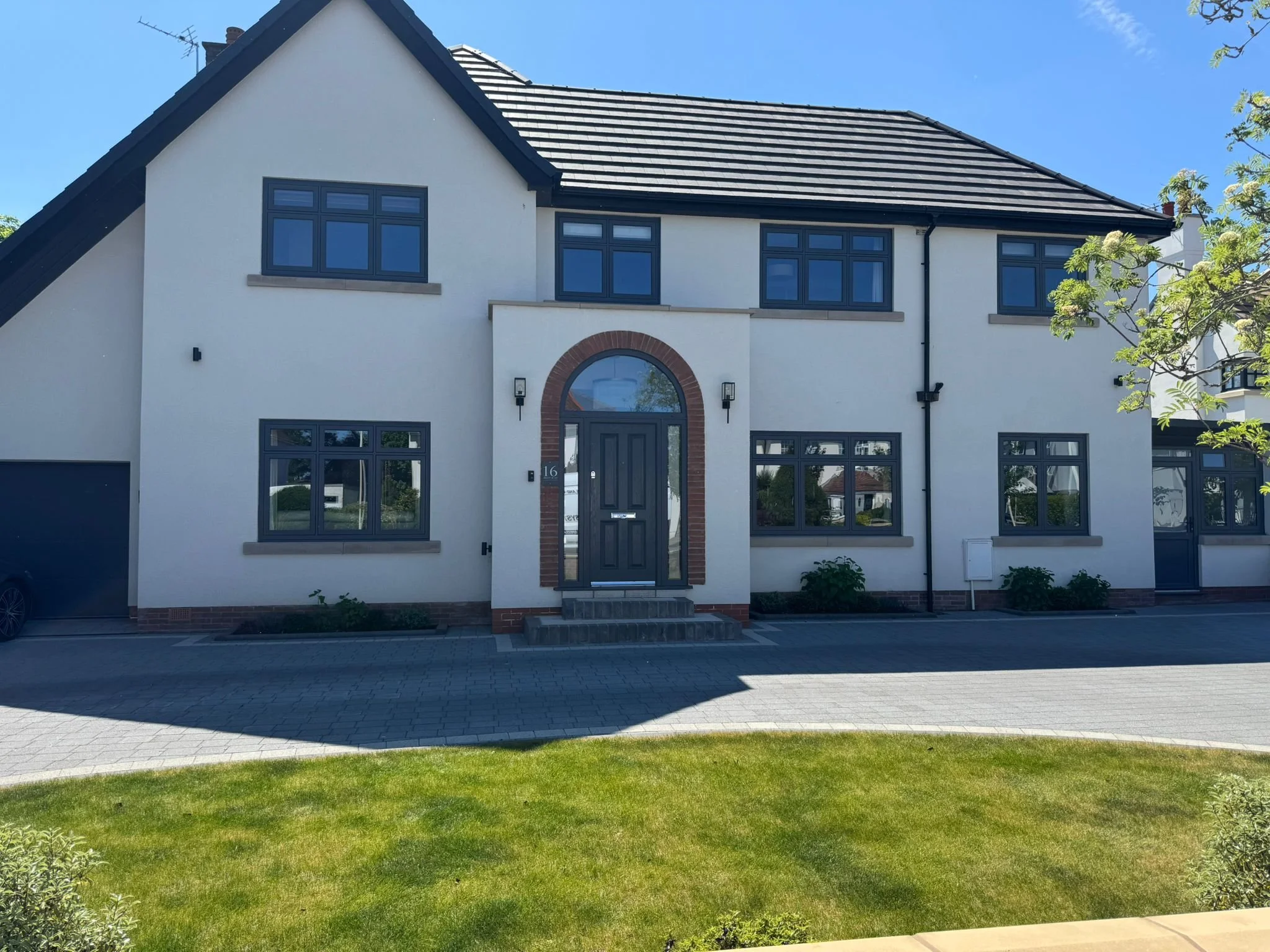 WhatsApp Image 2025-05-13 at 14.42.29.jpeg