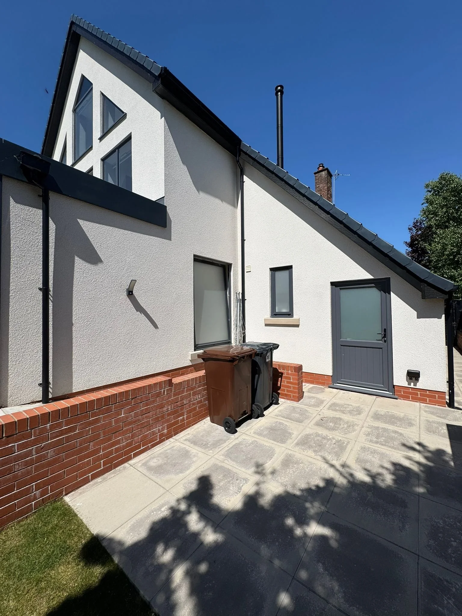 WhatsApp Image 2025-05-13 at 14.42.30 (1).jpeg