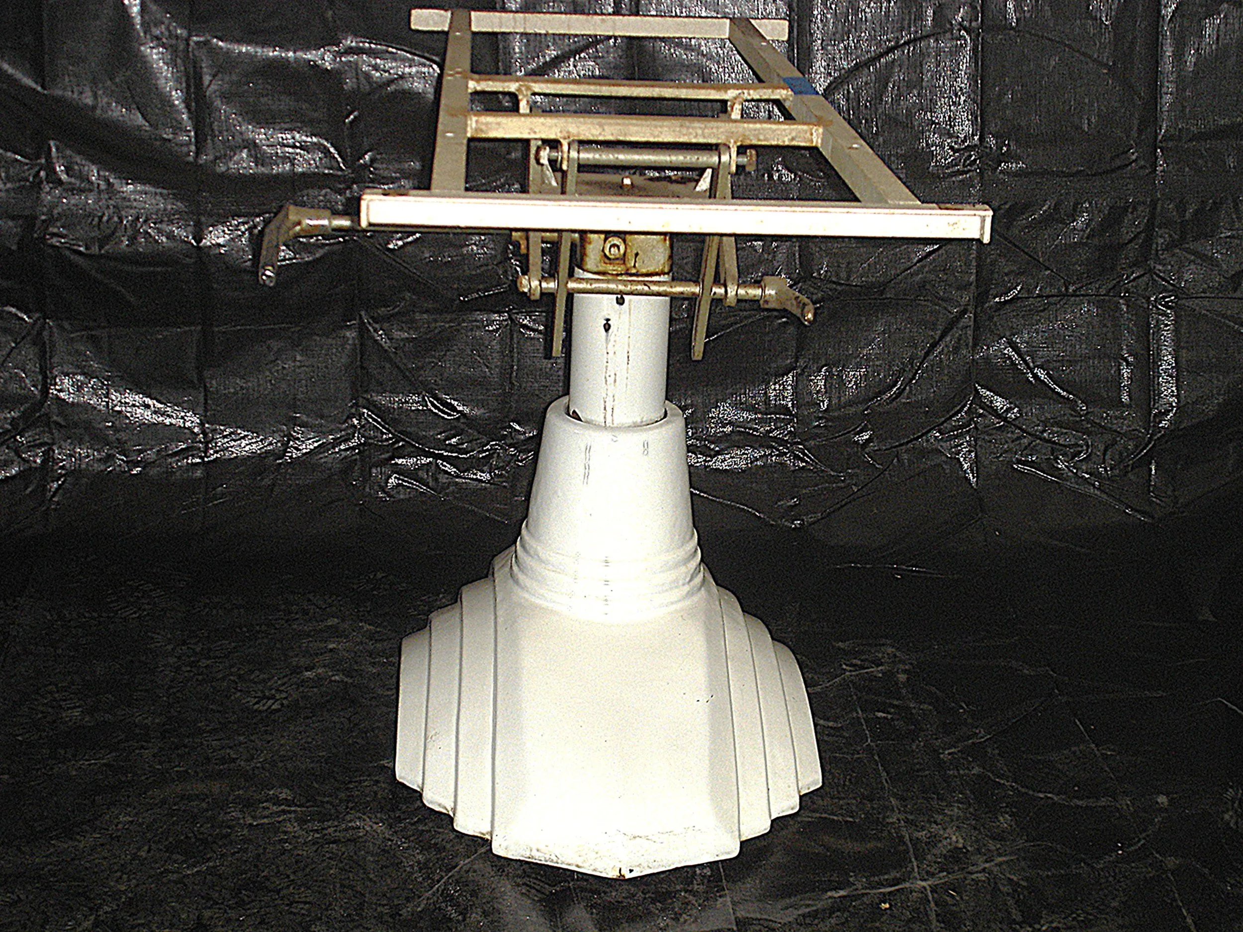 Art Deco Base with frame