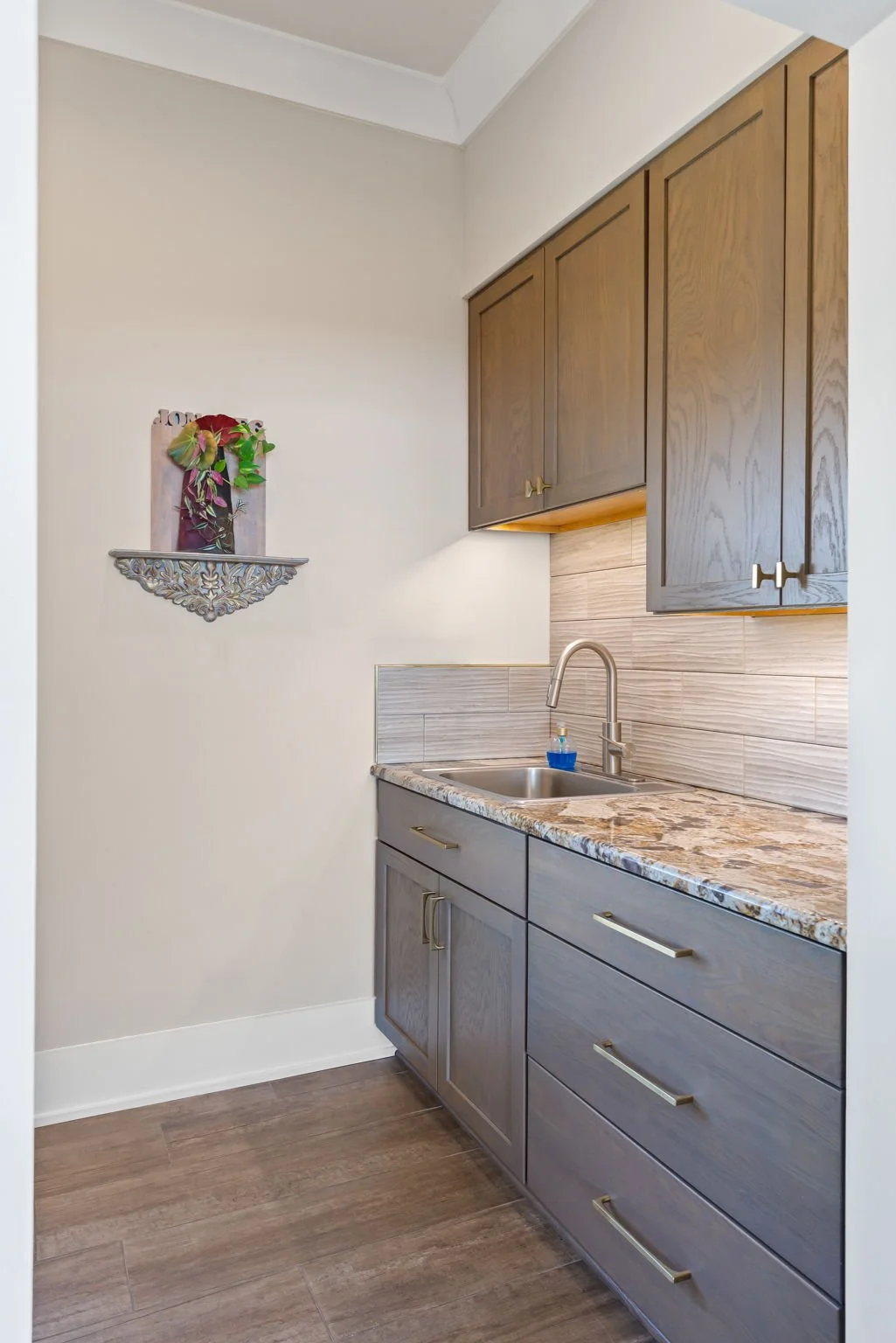 7693 North Shores Drive-36.jpg