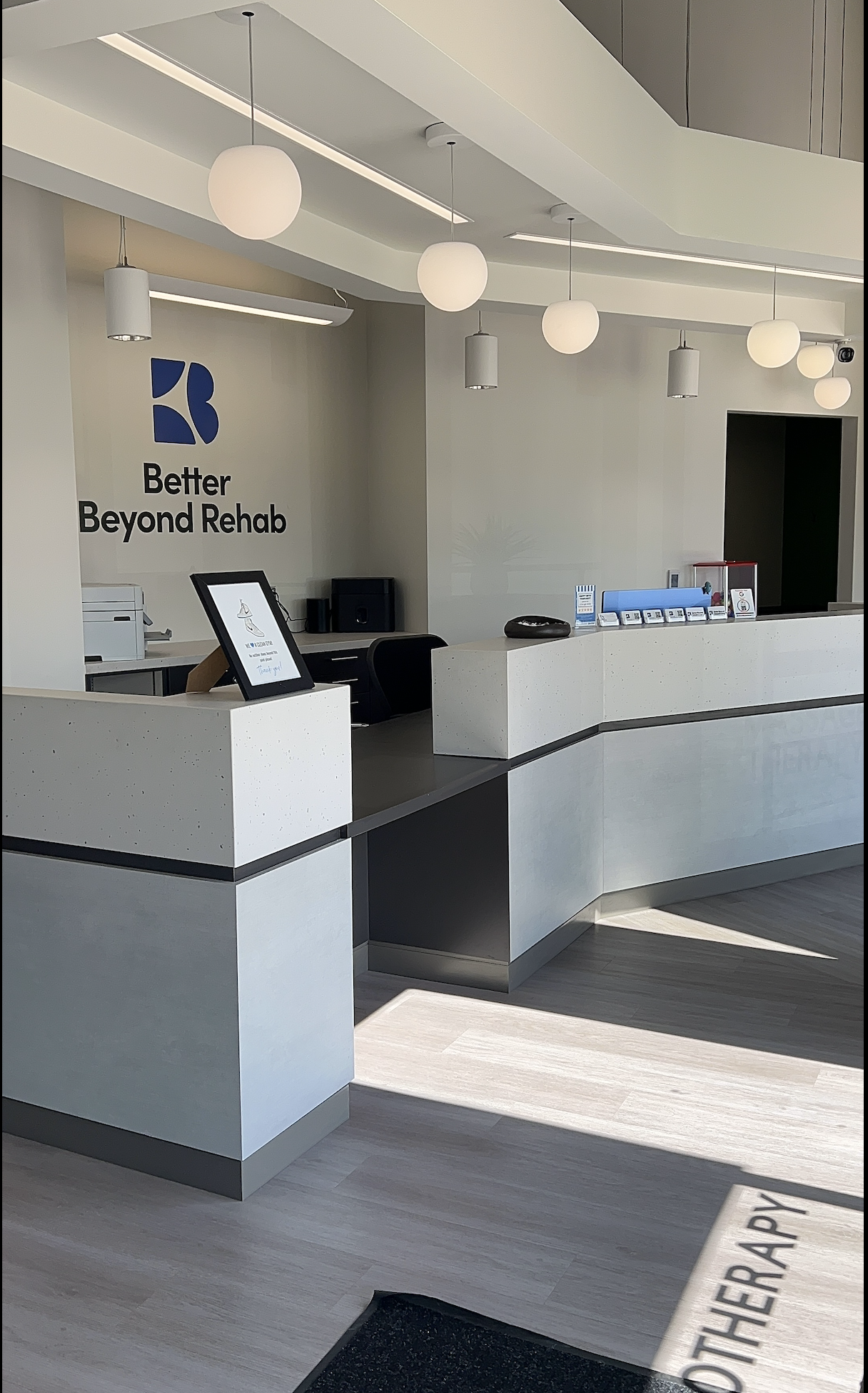 Reception desk at better beyond rehab winnipeg