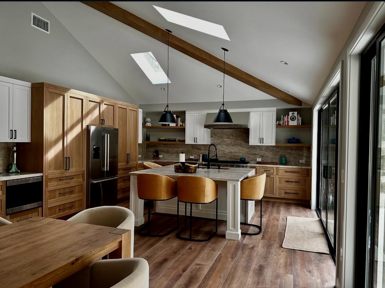 Laguna Hills, CA 2024
Project Details: Poplar hardwood ceiling box beams