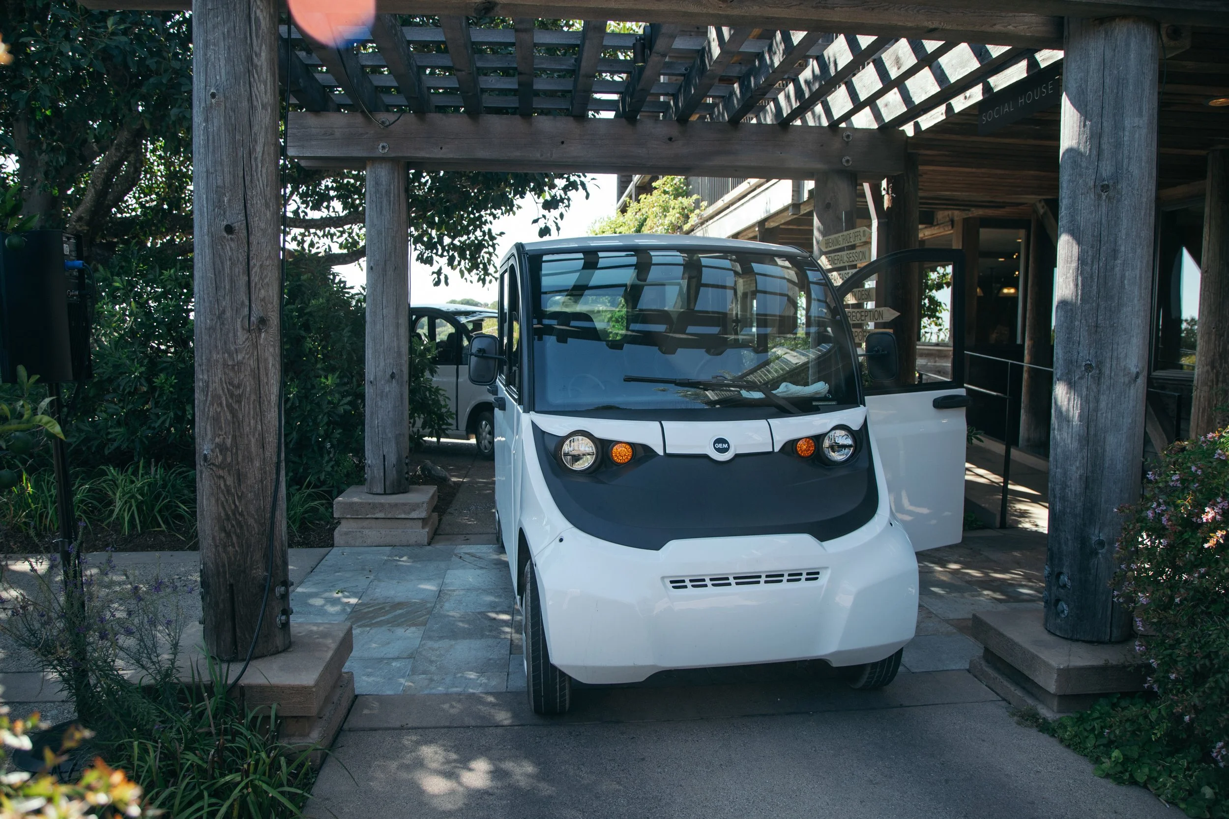 Greenoaks - BT24-37.jpg