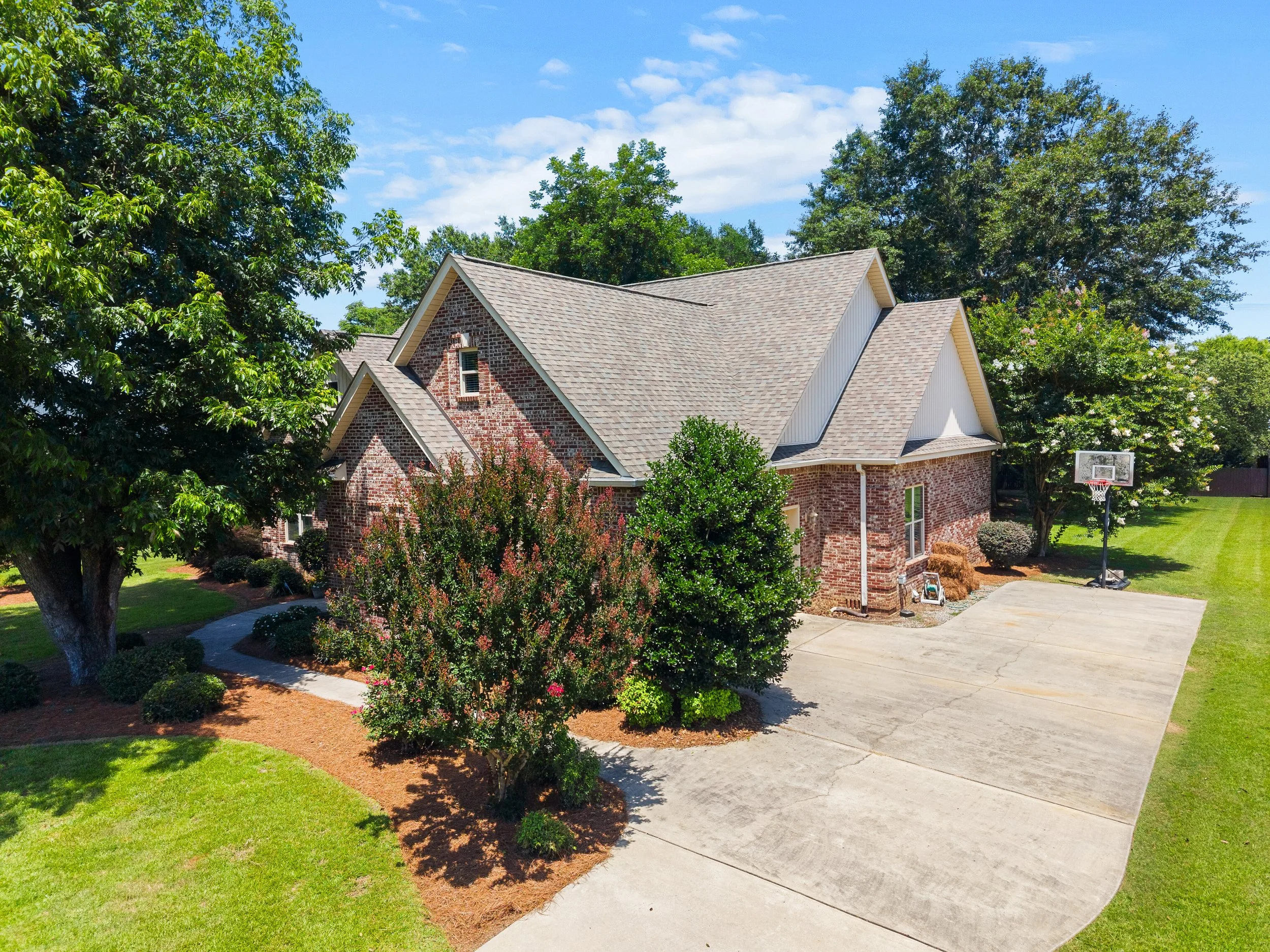 02_DJI_20260605143659_0769_D_mls.jpg