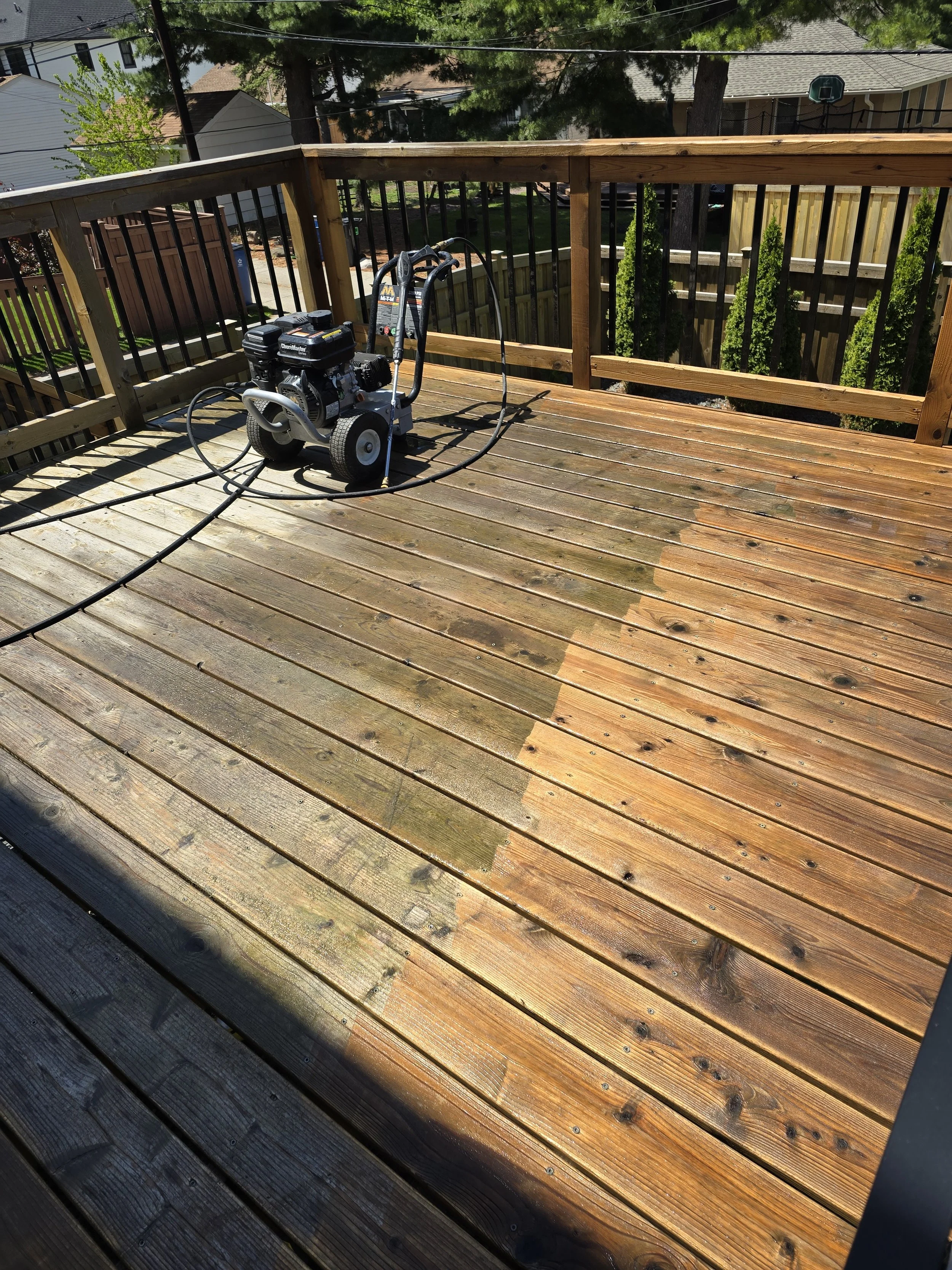 Thorough pressure washing to properly prepare this Edina home for a long-lasting exterior finish.