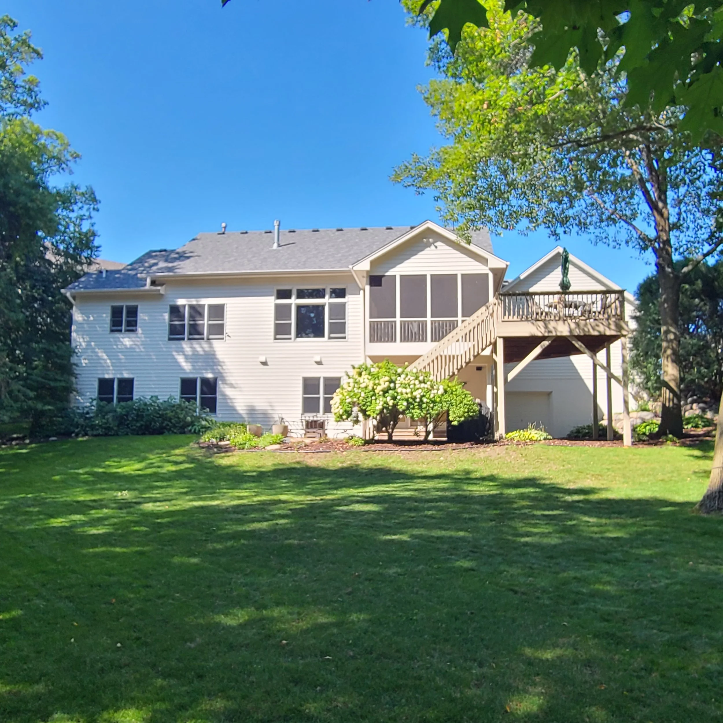 eagan-exterior-house-painting-backyard-deck-view.jpg