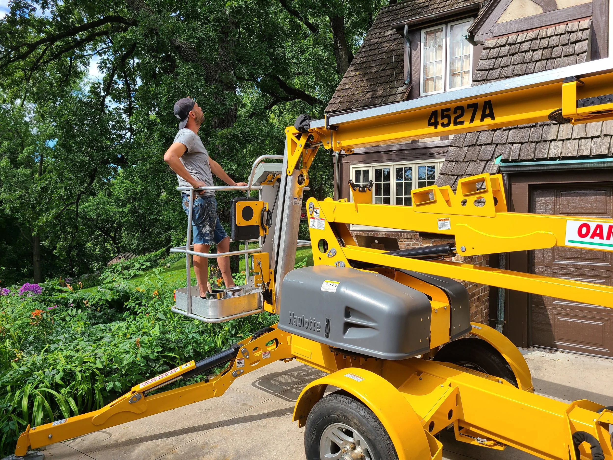 We use a range of lifts and specialty equipment to safely complete multi-story and hard-to-reach exterior painting projects.