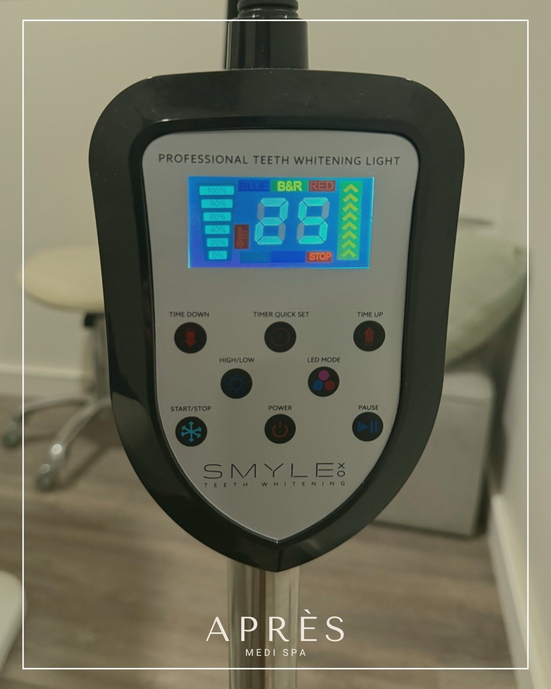 Brighter smiles start here ✨

Teeth whitening designed for noticeable results&mdash;with comfort and care every step of the way.
Smile a little wider at Apr&egrave;s 🤍