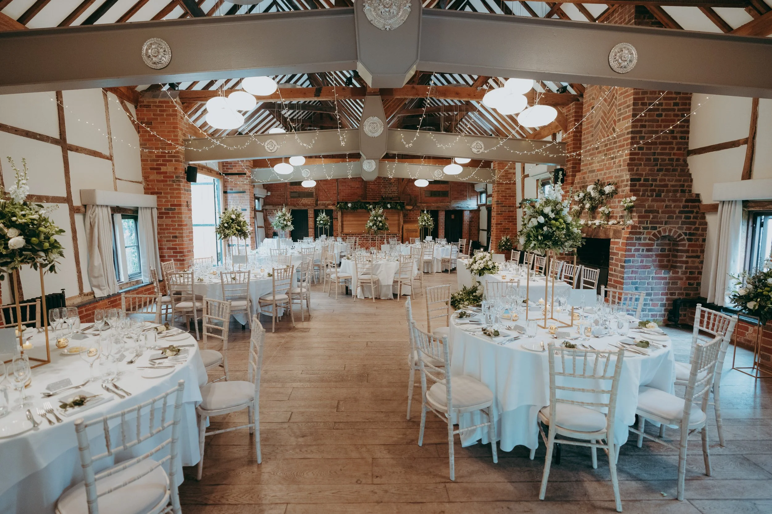 81 hampshire-documentary-wedding-photographer-lainston-house-winchester-.jpg