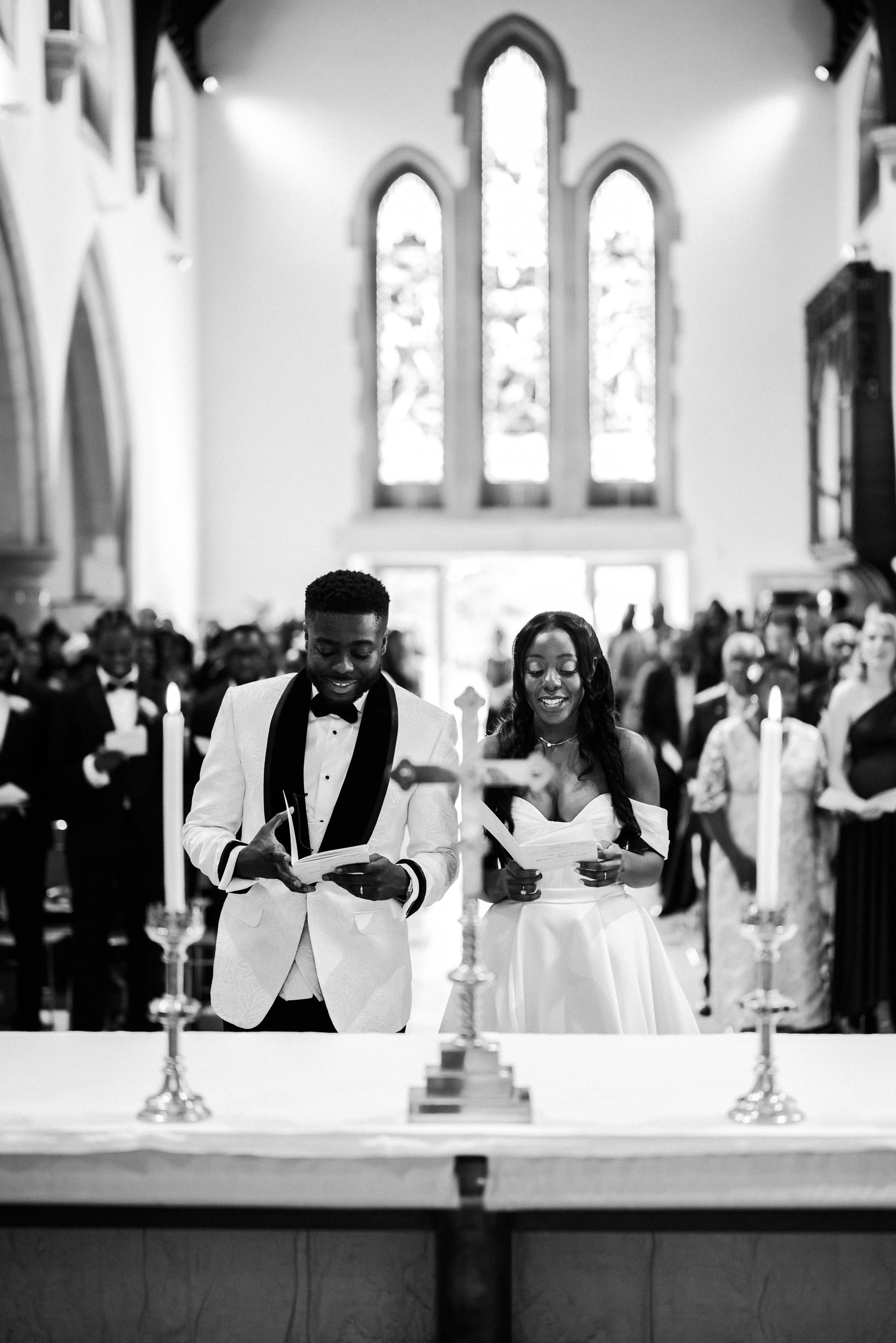 39 hampshire-documentary-wedding-photographer-northbrook-park-farnham-.jpg