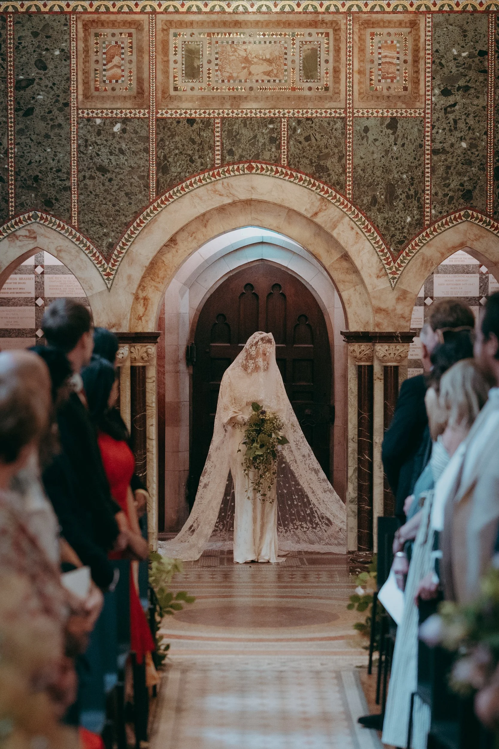 34  london-documentary-wedding-photographer-fitzrovia-chapel-the-globe-swan-south-bank-.jpg