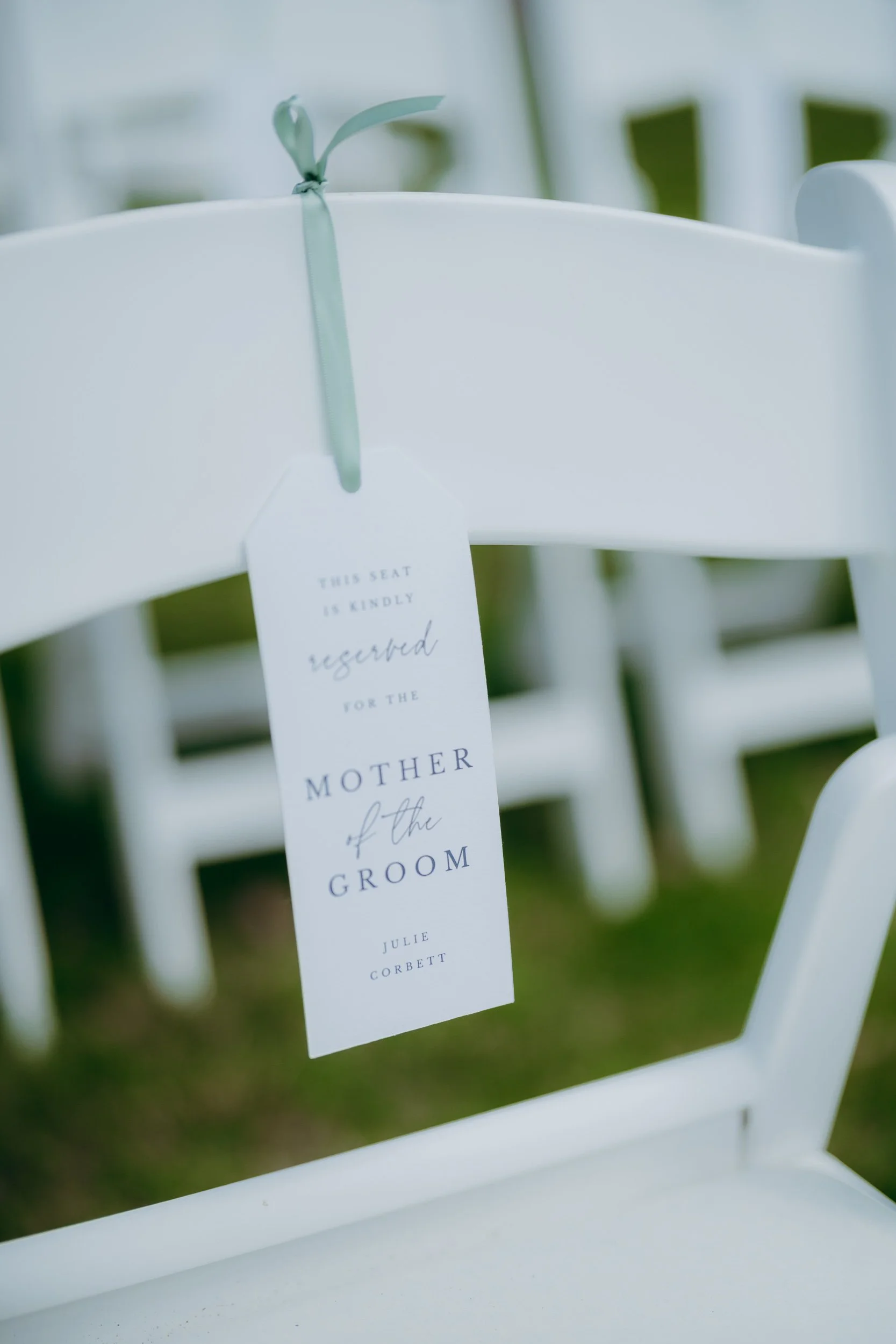 18 hampshire-documentary-wedding-photographer-lainston-house-winchester-.jpg