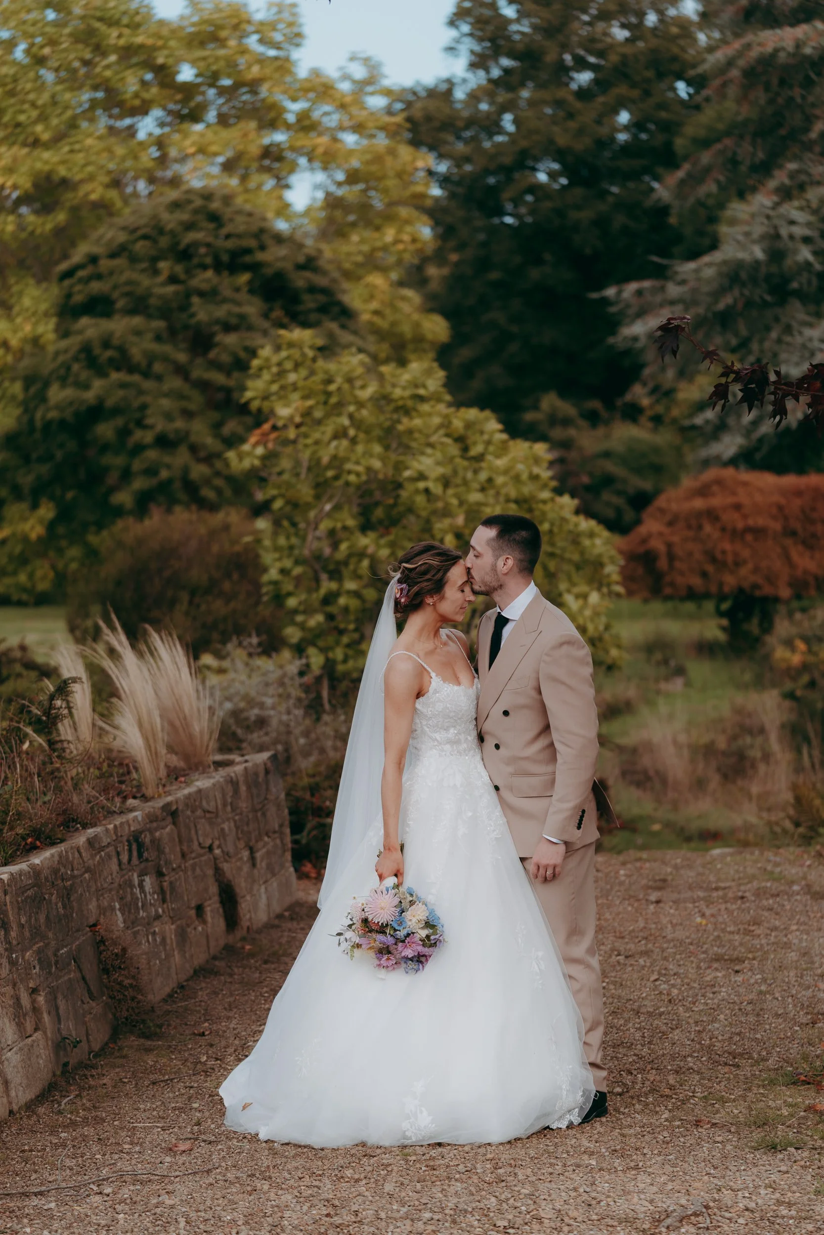 117 hampshire-documentary-wedding-photographer-falconhurst-kent-.jpg