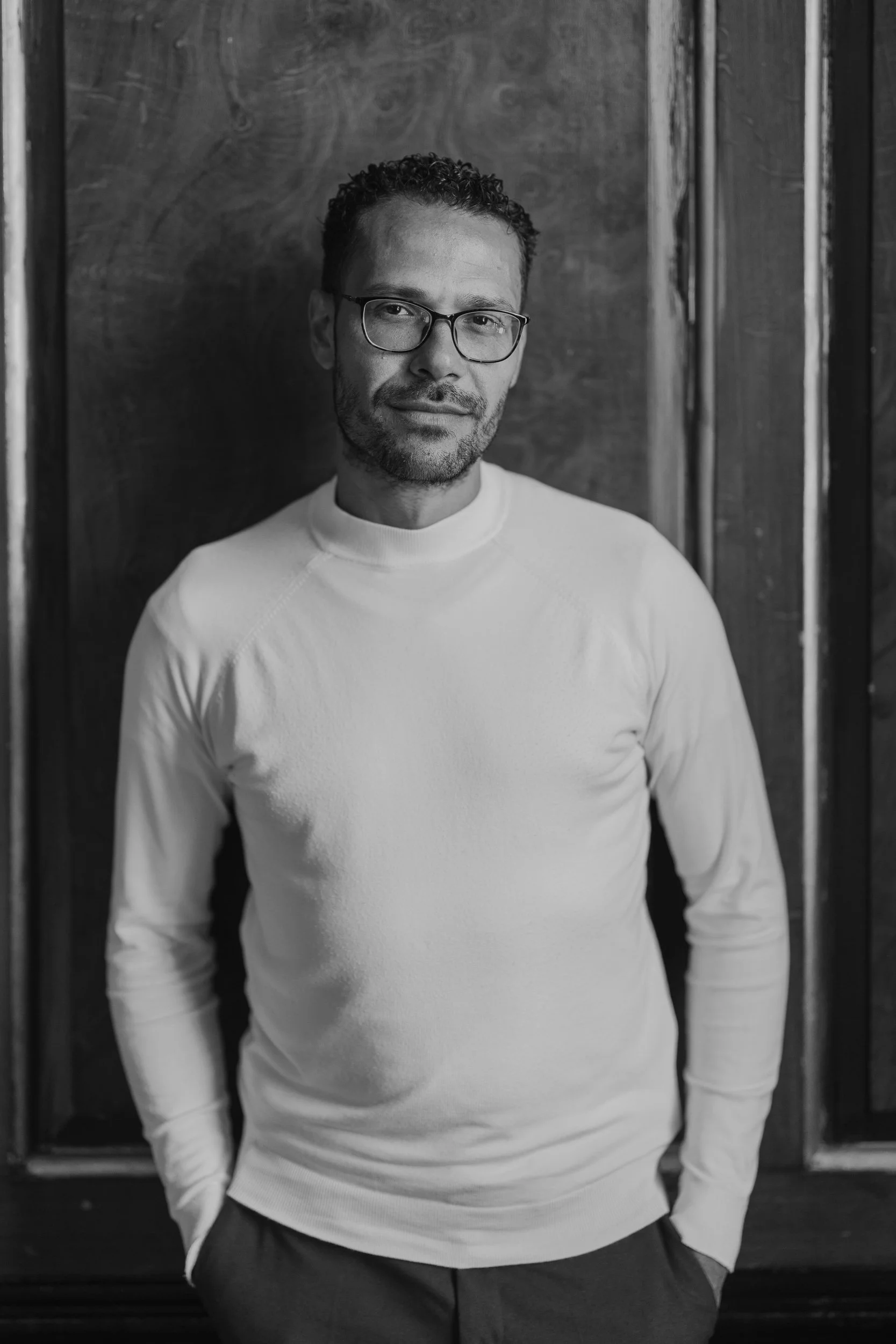 116 essex-documentary-wedding-photographer-gosfield-hall- essex-.jpg