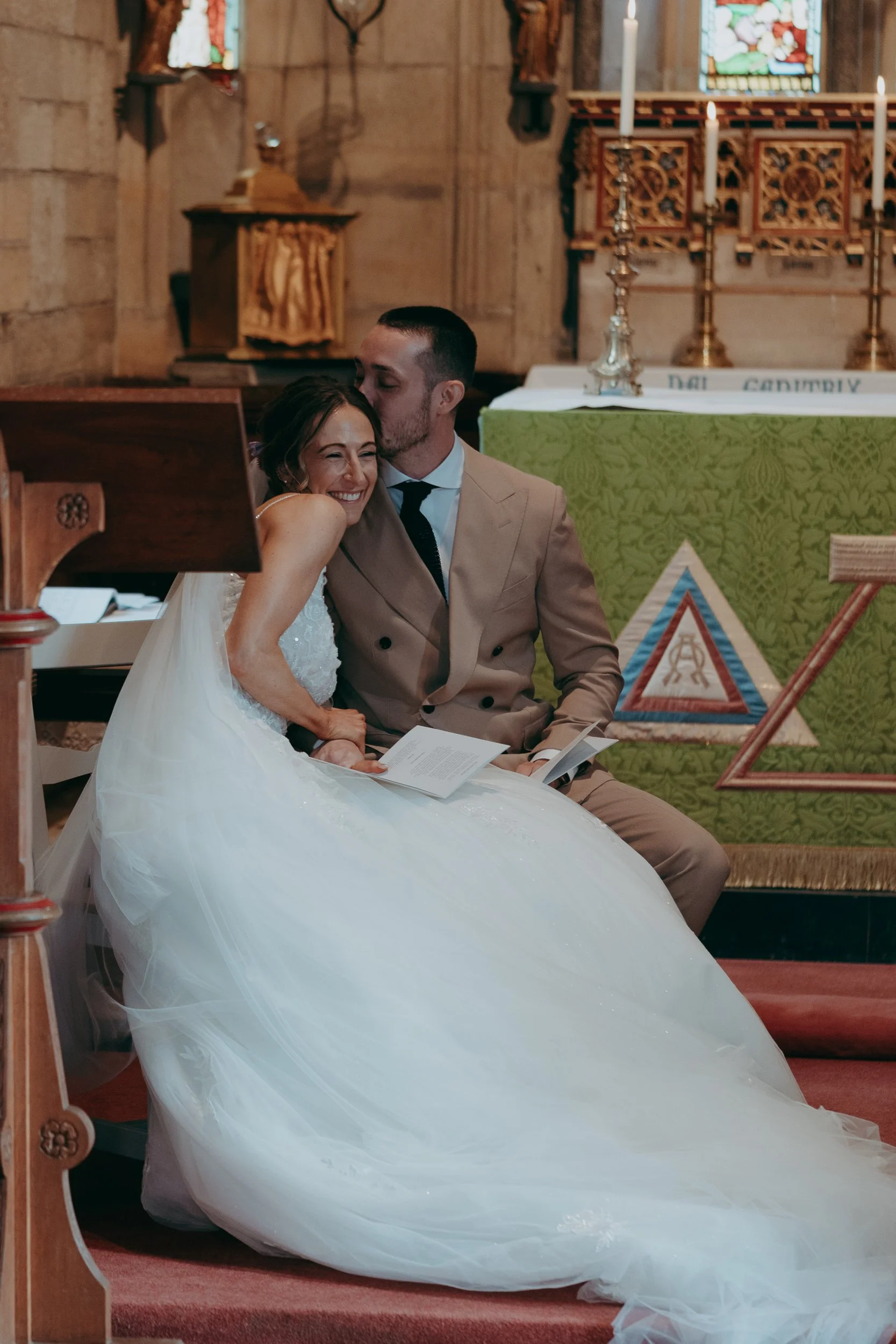 77 hampshire-documentary-wedding-photographer-falconhurst-kent-.jpg