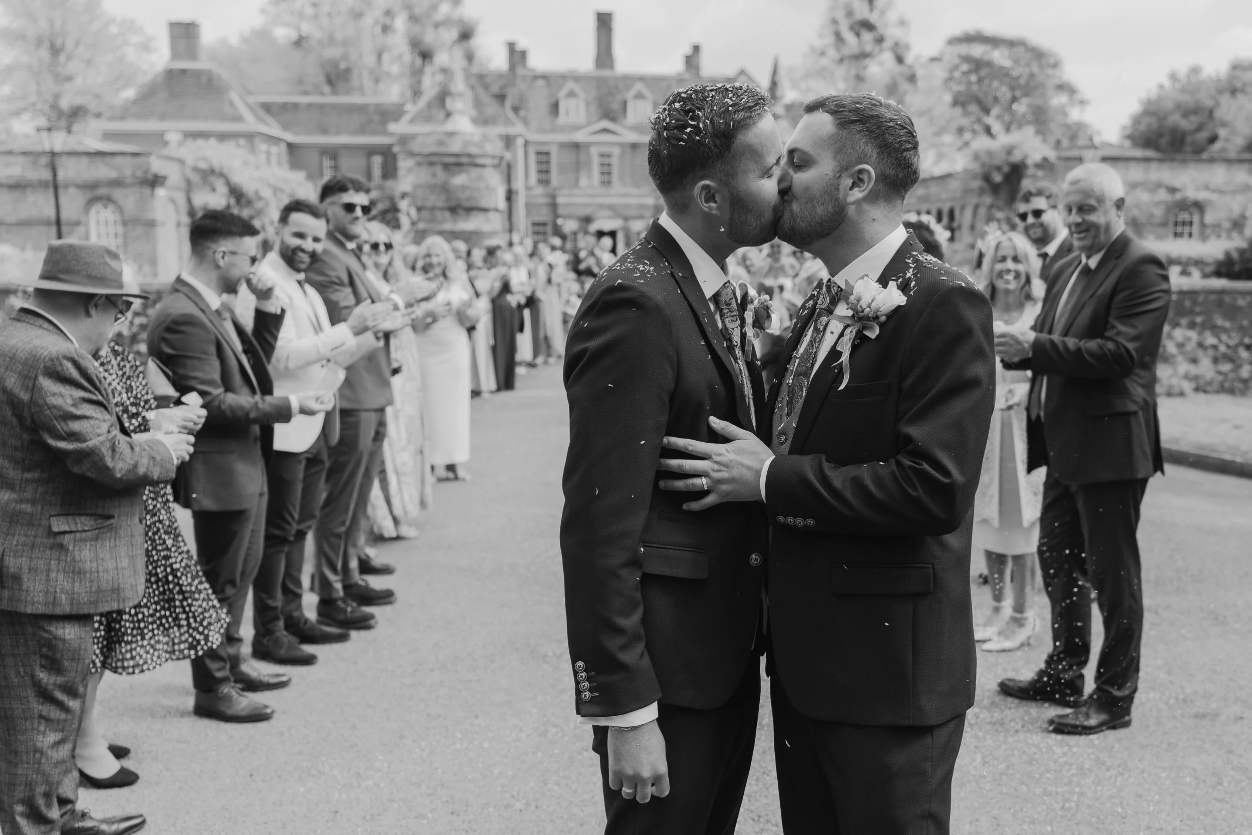 63 hampshire-documentary-wedding-photographer-lainston-house-winchester-.jpg