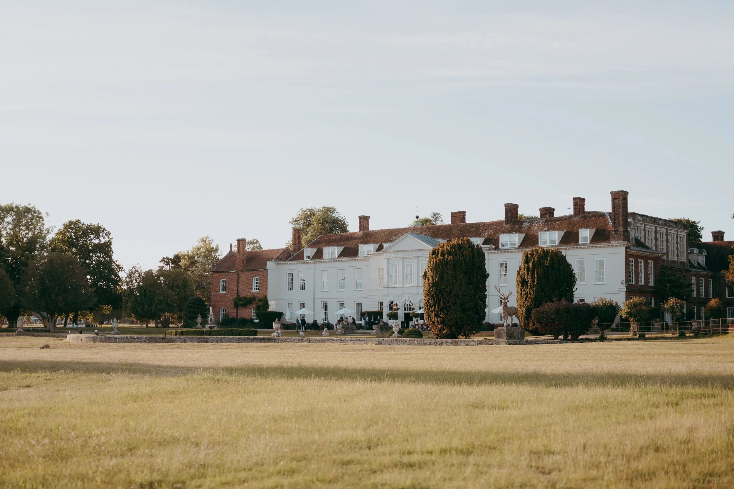 150 essex-documentary-wedding-photographer-gosfield-hall- essex-.jpg