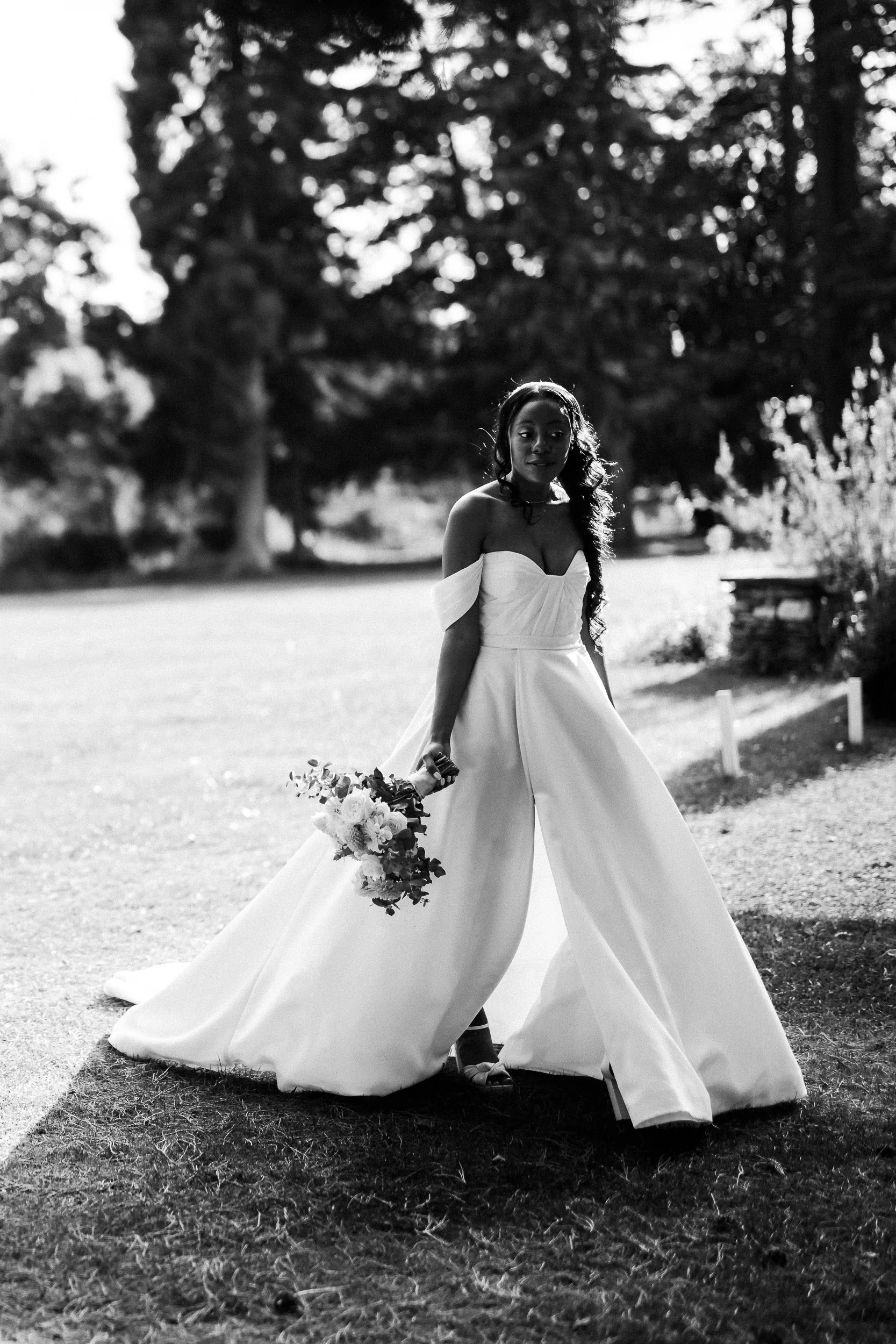 66 hampshire-documentary-wedding-photographer-northbrook-park-farnham-.jpg