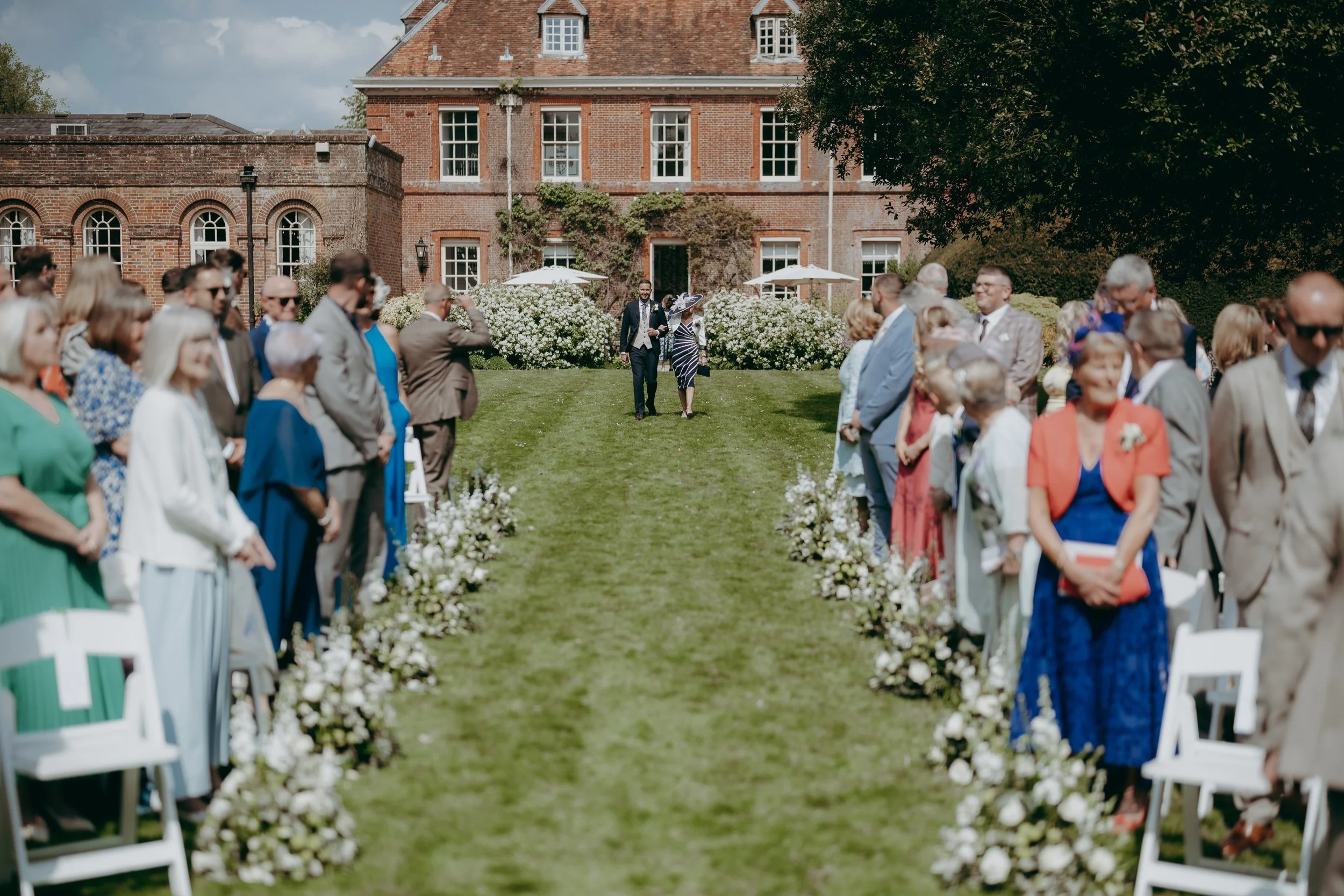 34 hampshire-documentary-wedding-photographer-lainston-house-winchester-.jpg