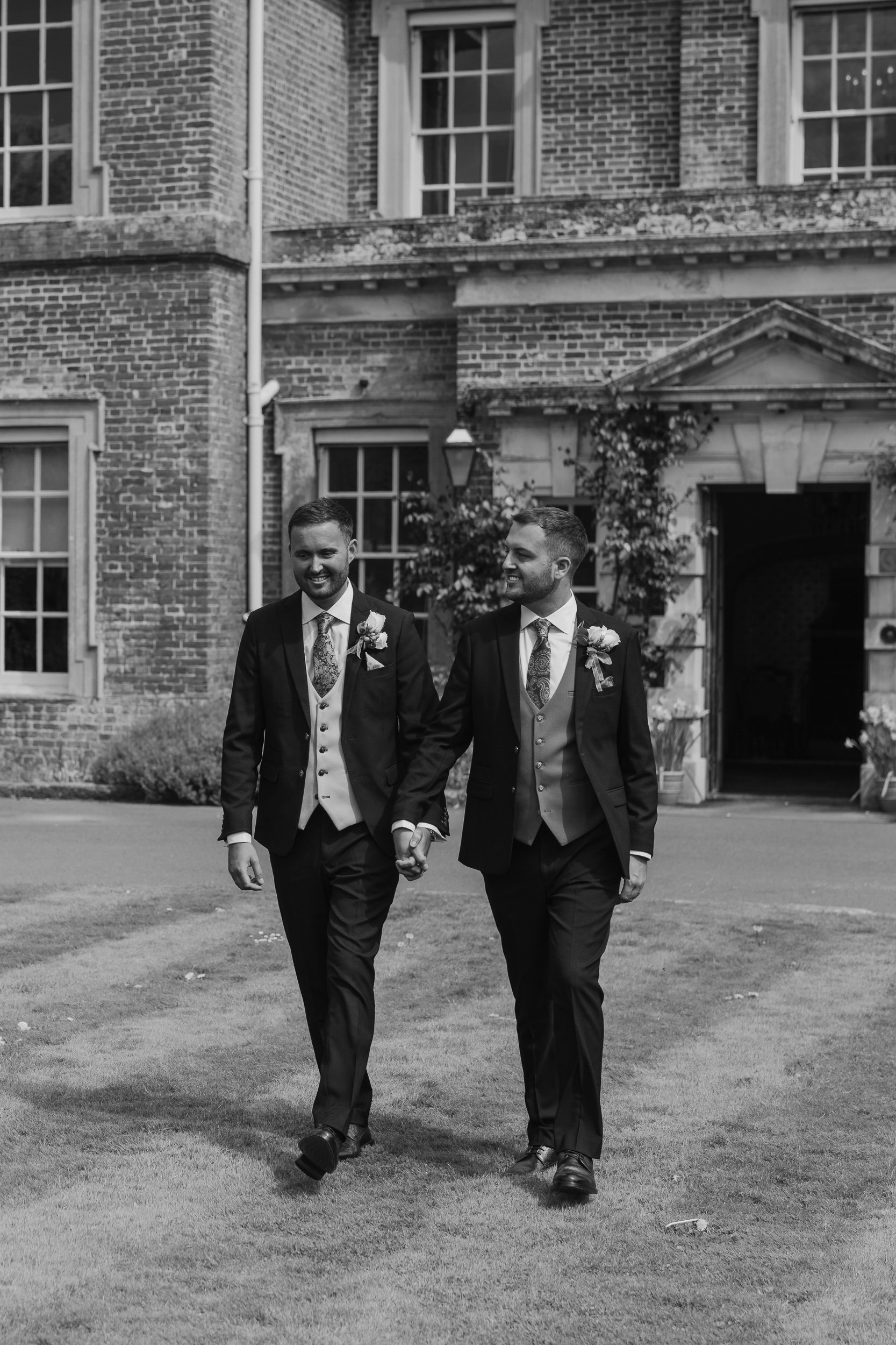 70 hampshire-documentary-wedding-photographer-lainston-house-winchester-.jpg