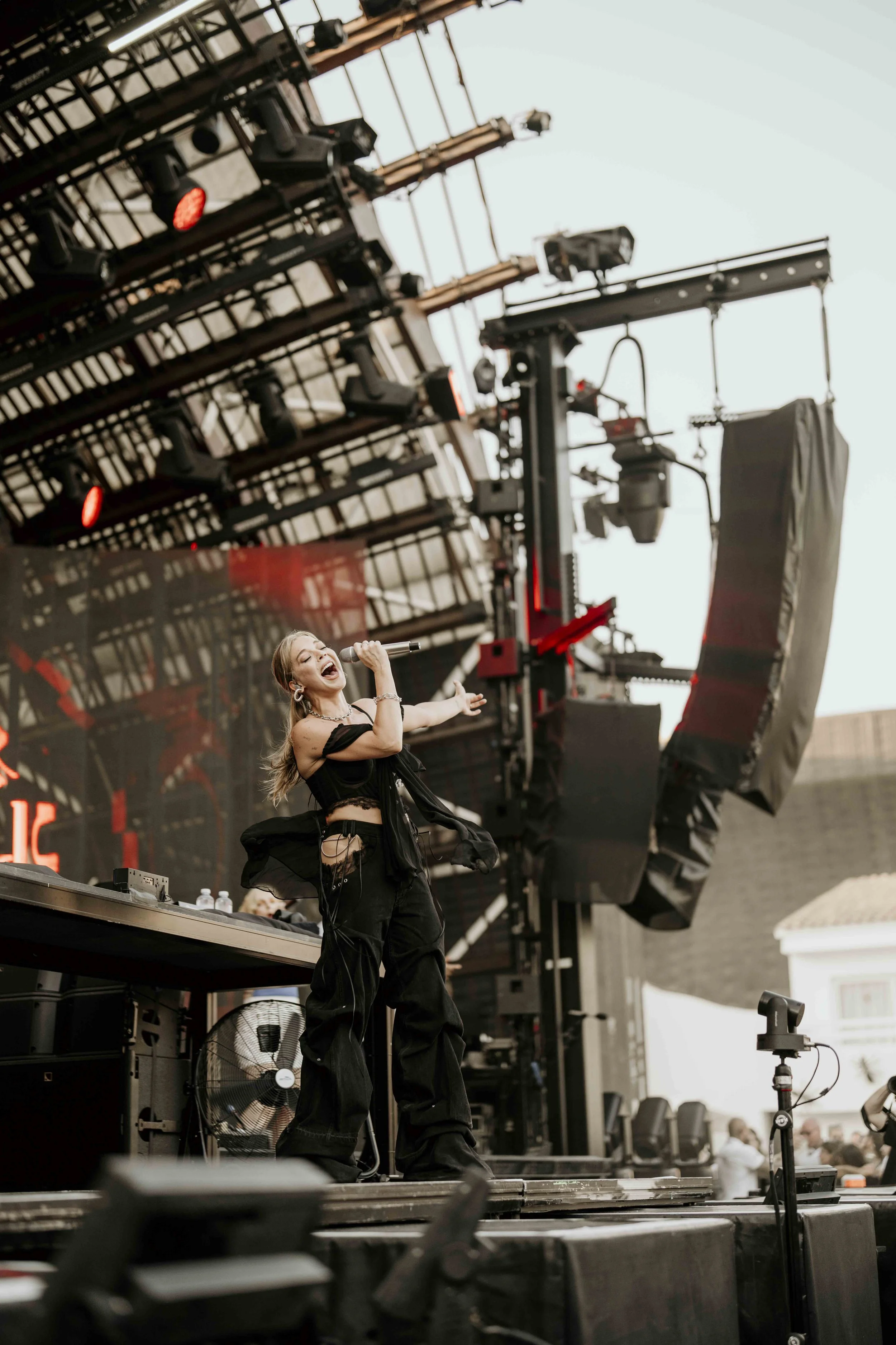 Becky Hill 1MB (29 of 51).jpg