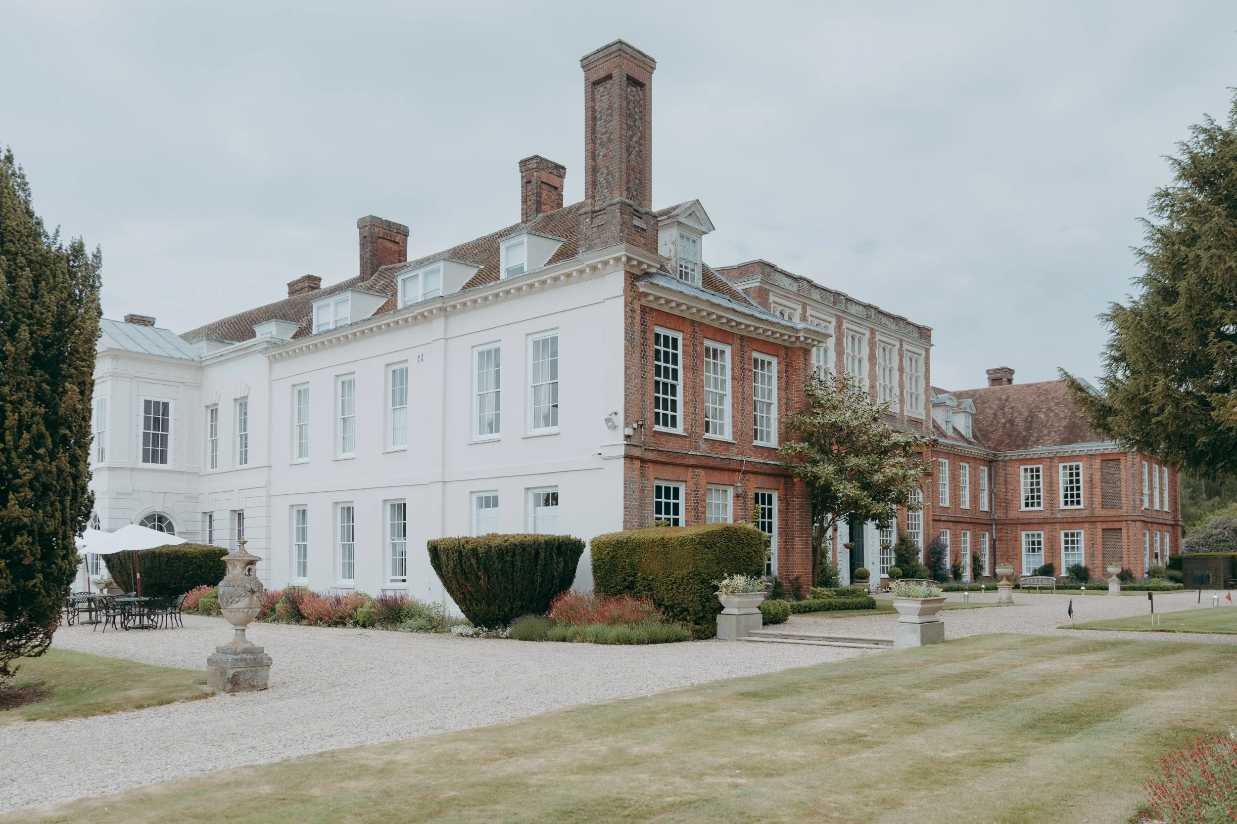 4 essex-documentary-wedding-photographer-gosfield-hall- essex-.jpg