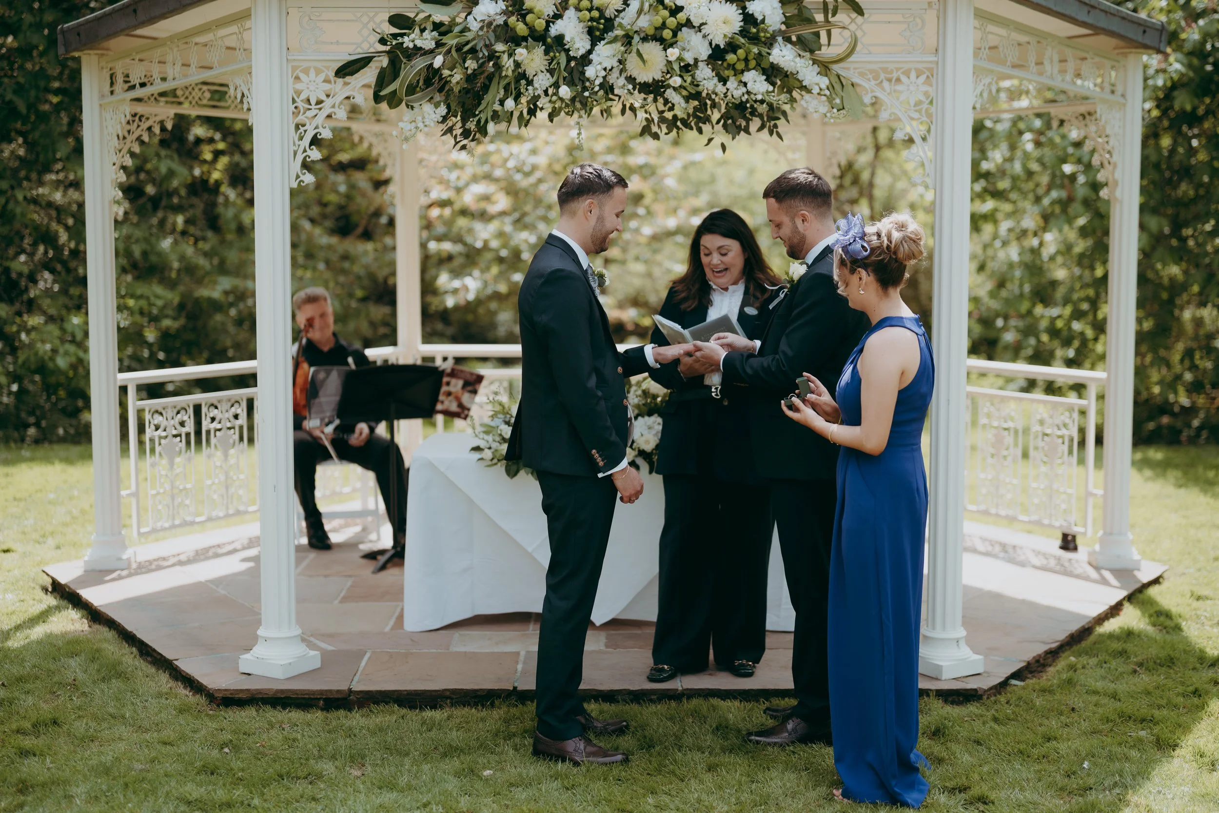 49 hampshire-documentary-wedding-photographer-lainston-house-winchester-.jpg