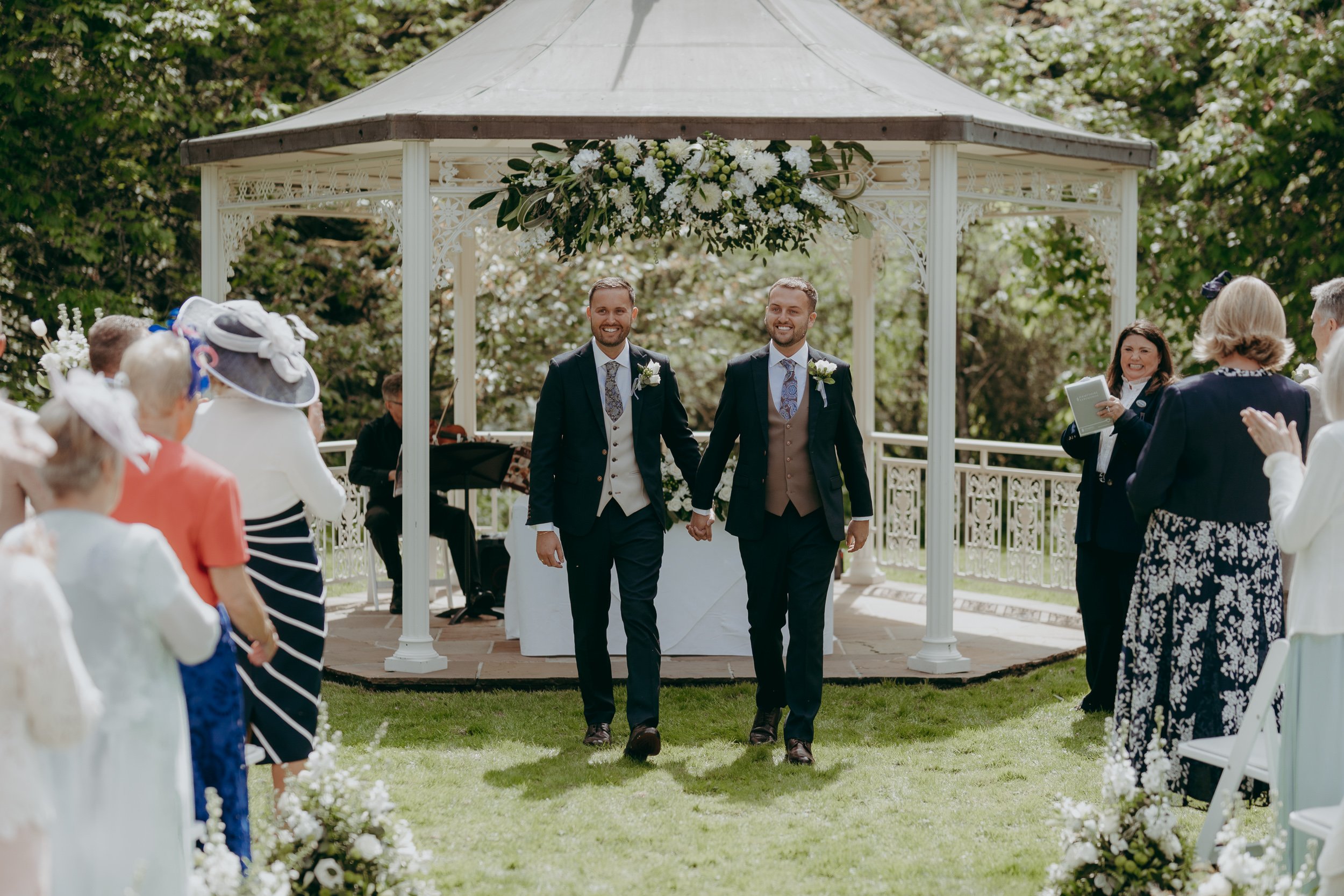 58 hampshire-documentary-wedding-photographer-lainston-house-winchester-.jpg