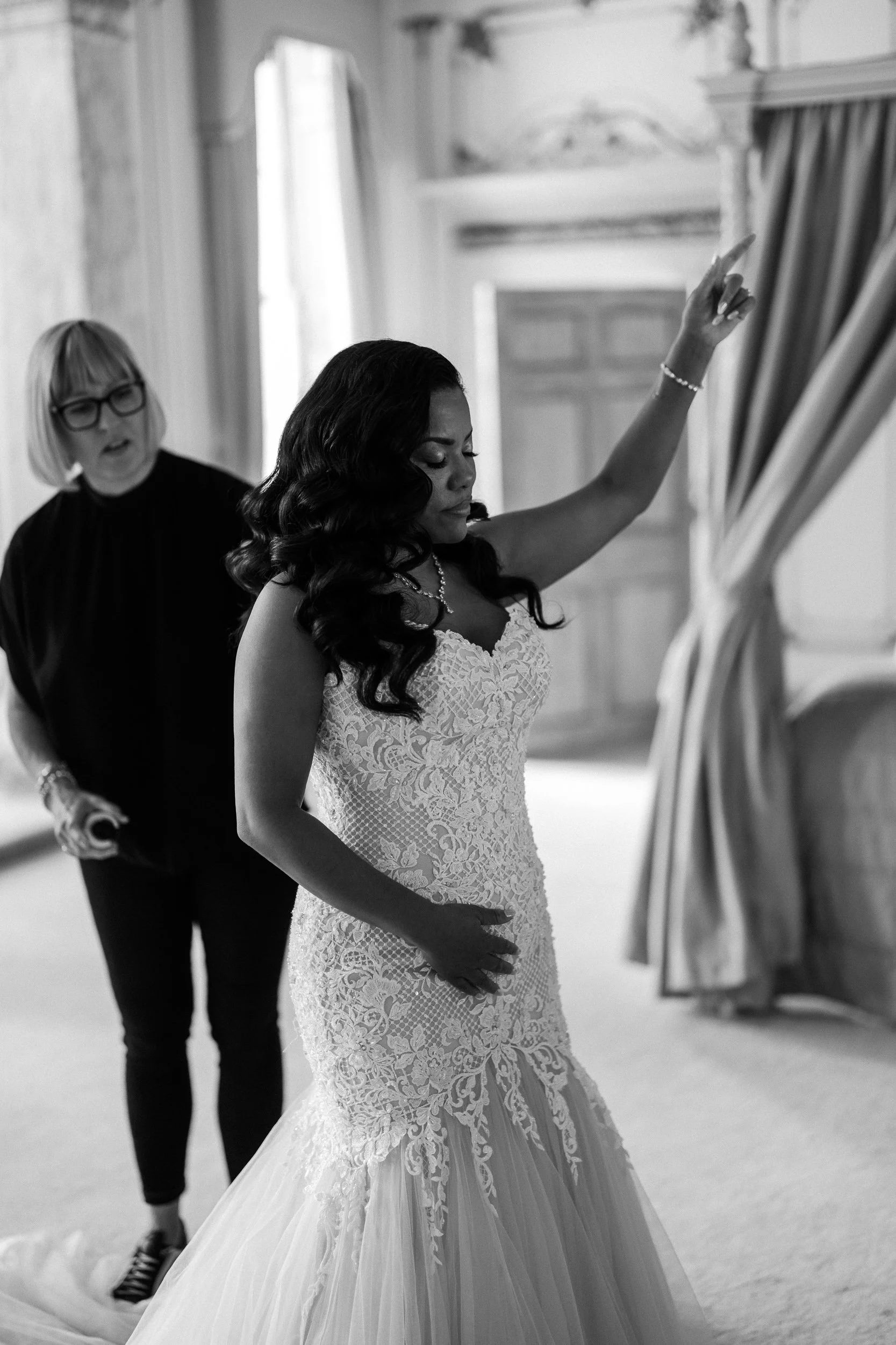 13 essex-documentary-wedding-photographer-gosfield-hall- essex-.jpg