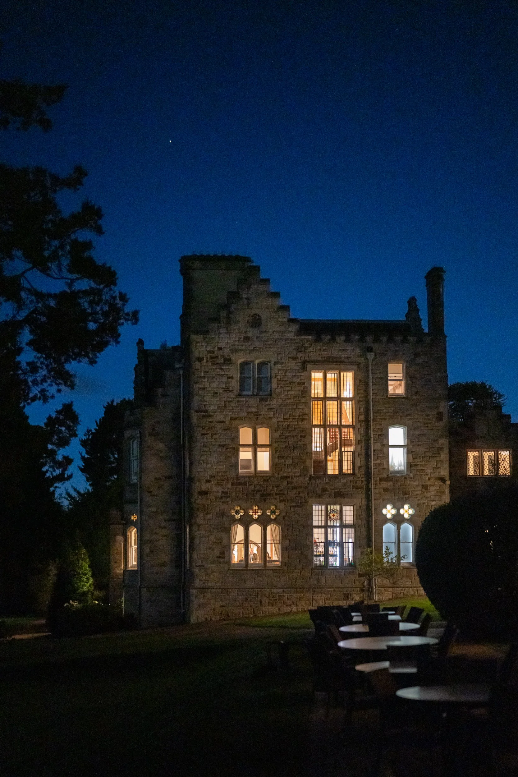 177 surrey-documentary-wedding-photographer-ashdown-park-east-grinstead-.jpg