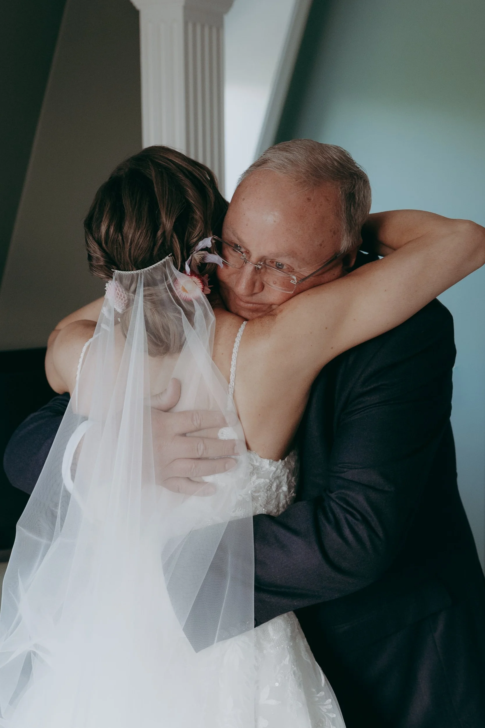 36 hampshire-documentary-wedding-photographer-falconhurst-kent-.jpg