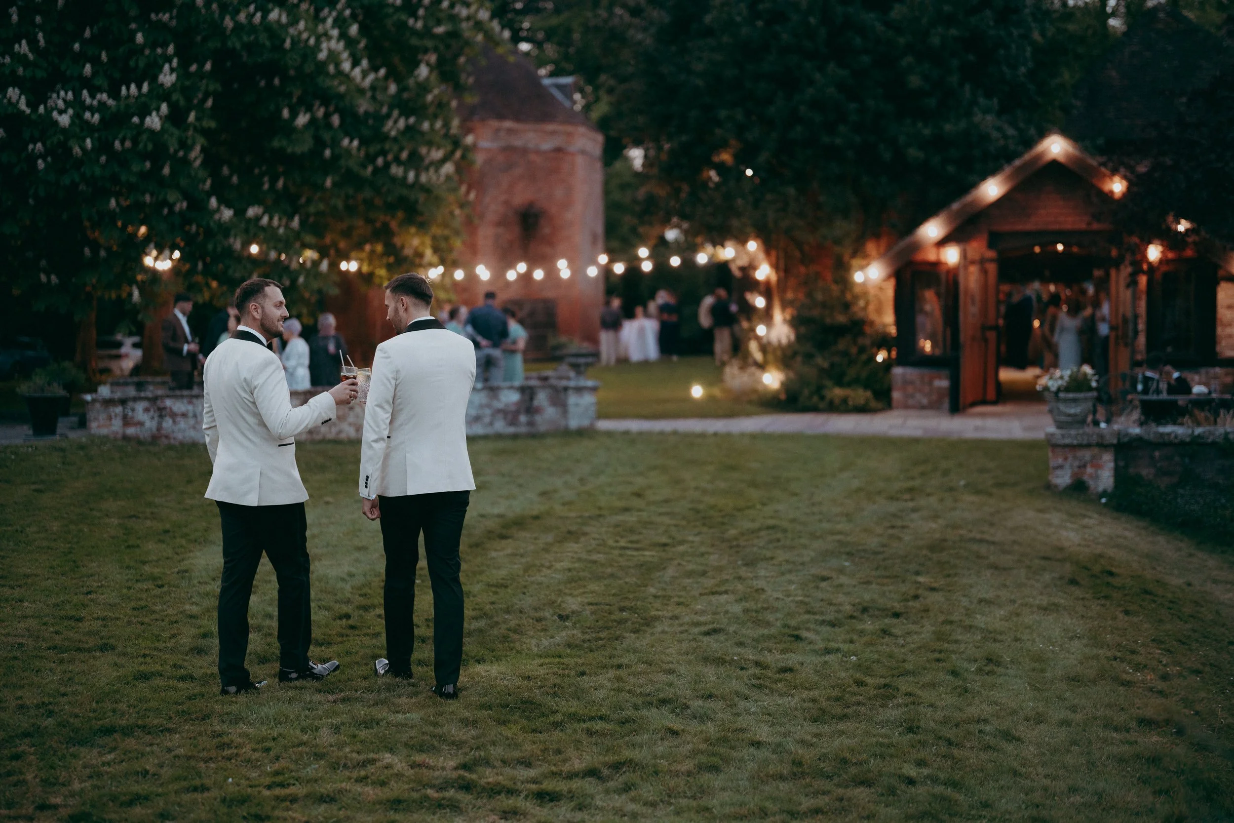 144 hampshire-documentary-wedding-photographer-lainston-house-winchester-.jpg