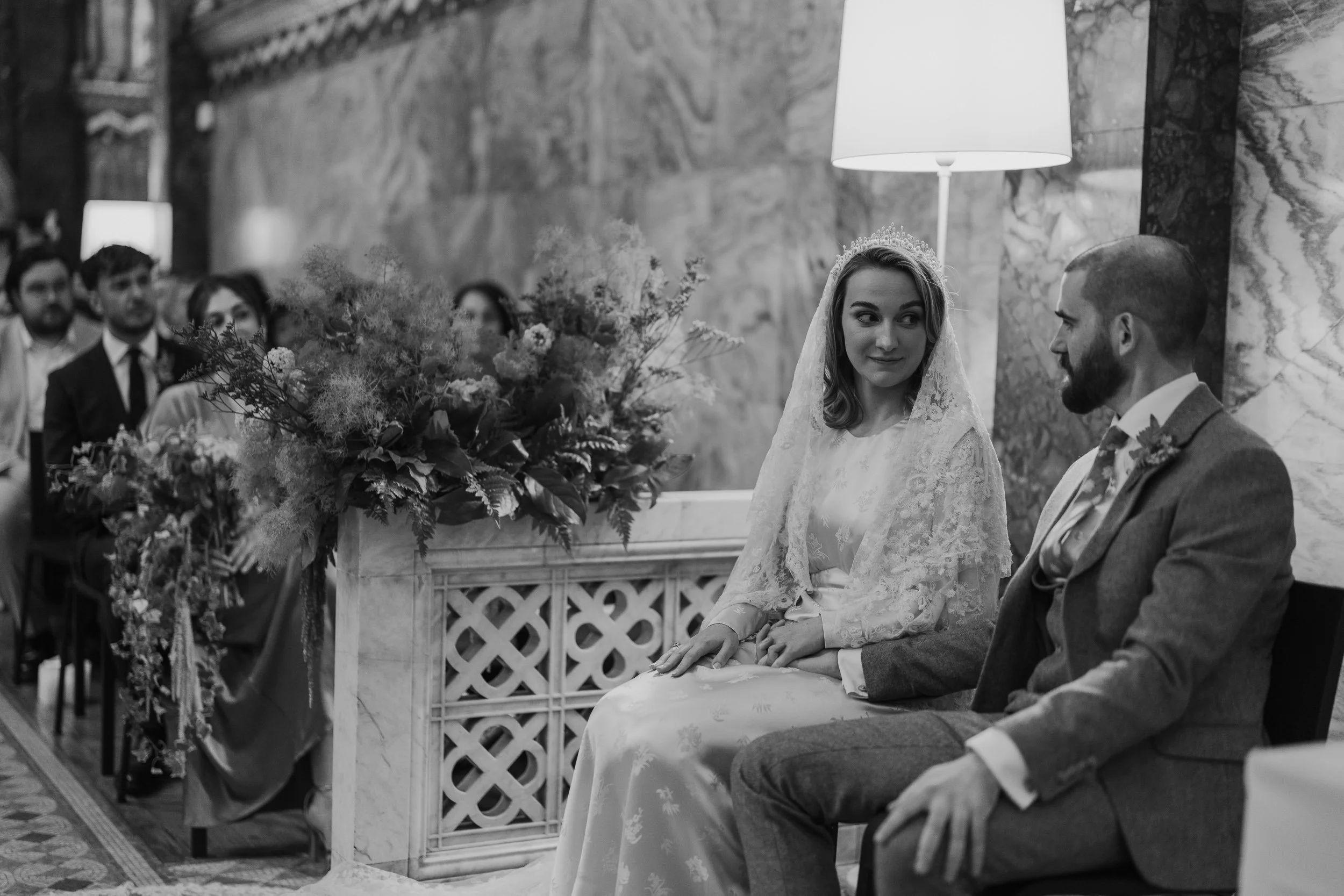 47  london-documentary-wedding-photographer-fitzrovia-chapel-the-globe-swan-south-bank-.jpg