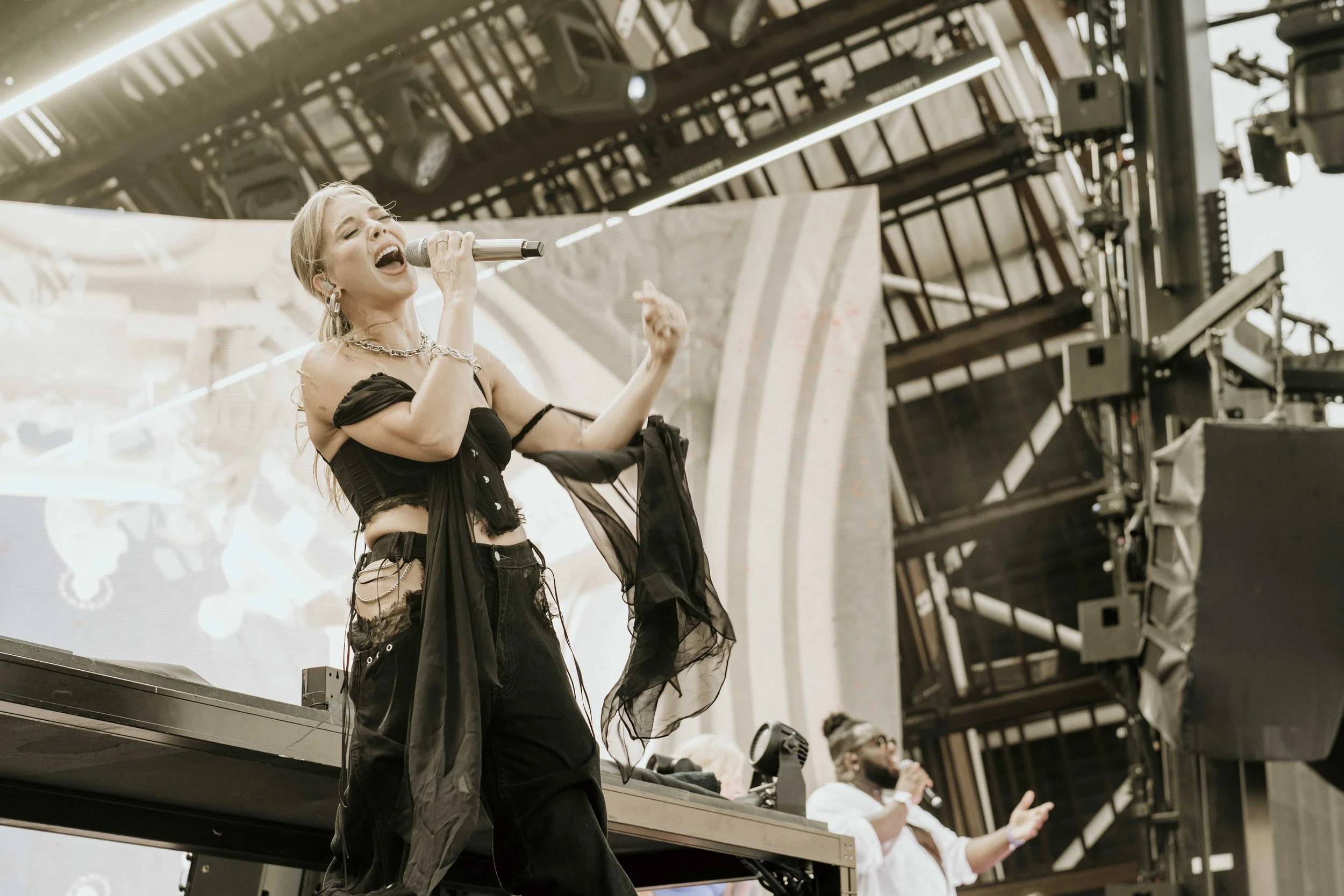 Becky Hill 1MB (32 of 51).jpg