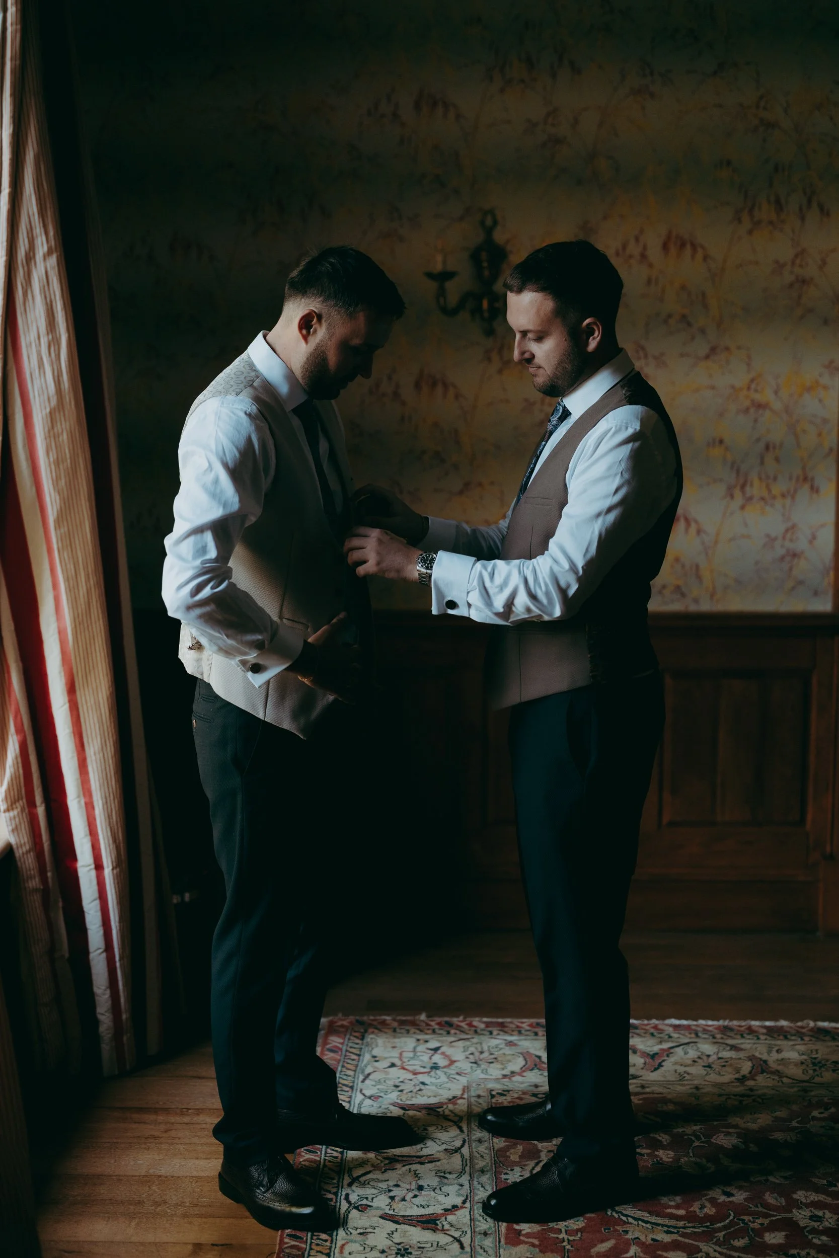 15 hampshire-documentary-wedding-photographer-lainston-house-winchester-.jpg