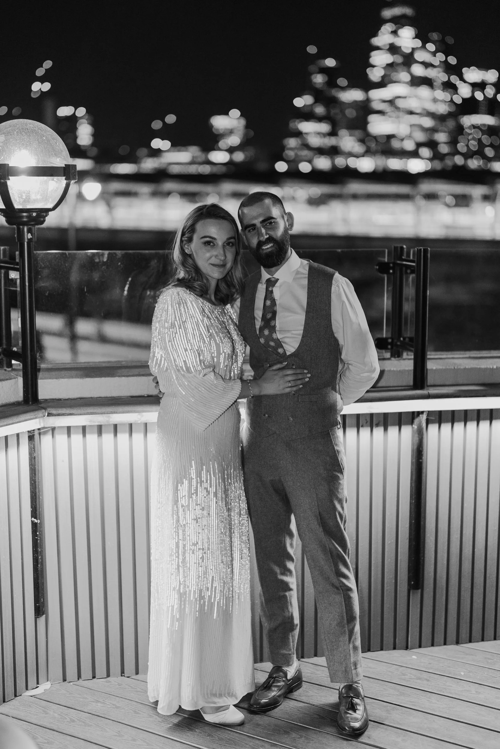 136  london-documentary-wedding-photographer-fitzrovia-chapel-the-globe-swan-south-bank-.jpg