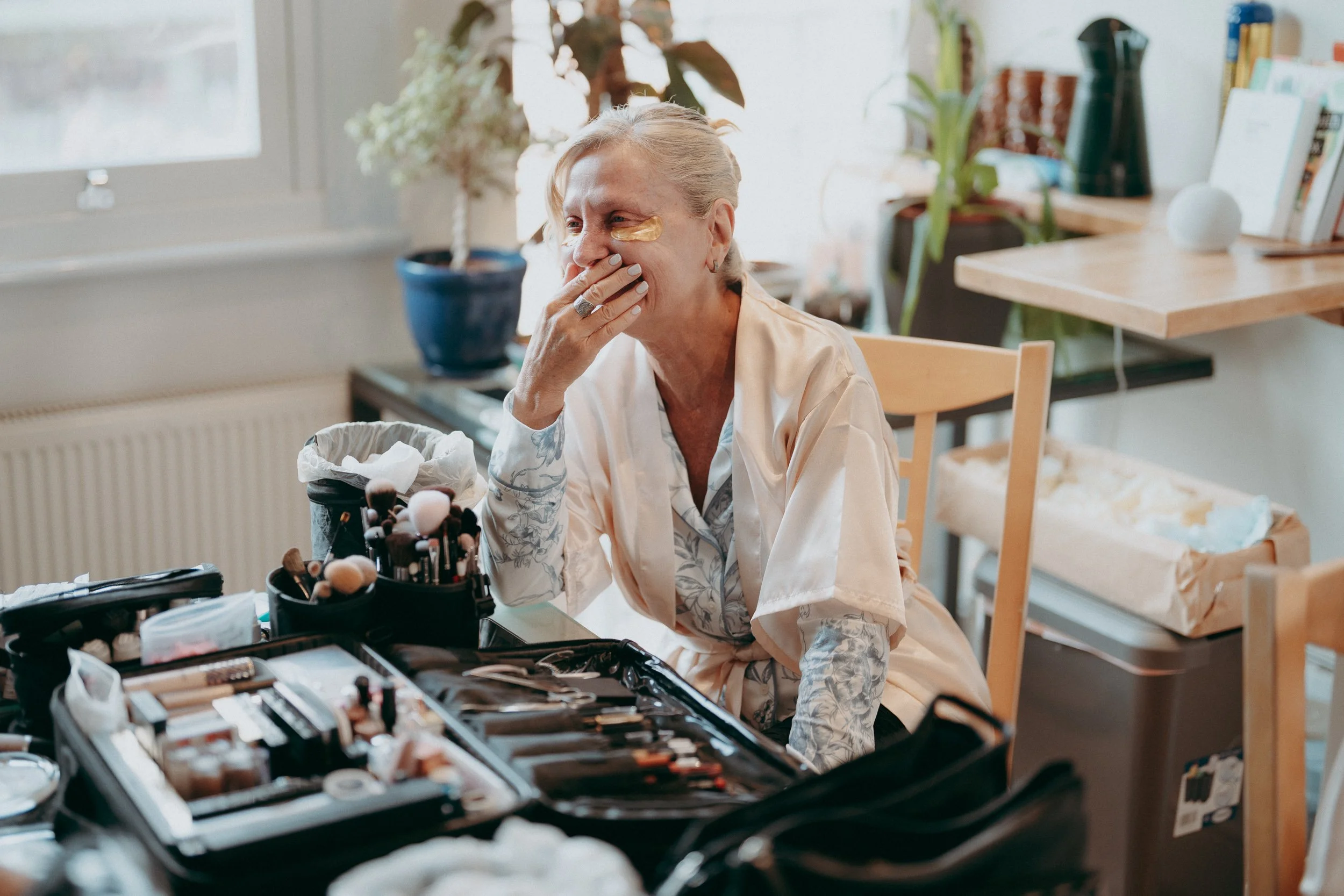 3 london-documentary-wedding-photographer-chelsea-old-town-hall-Harrild-and-Sons-.jpg