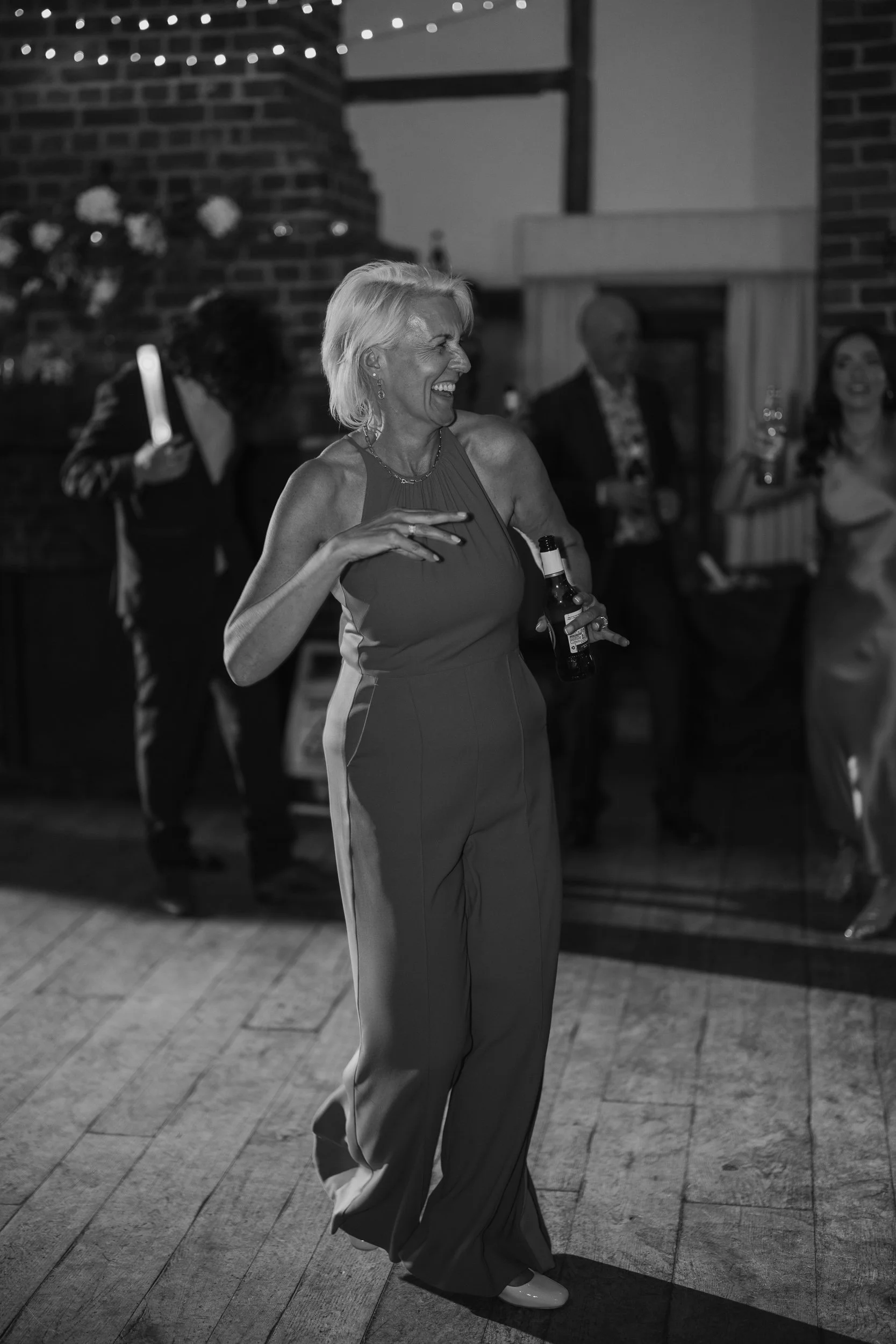 147 hampshire-documentary-wedding-photographer-lainston-house-winchester-.jpg