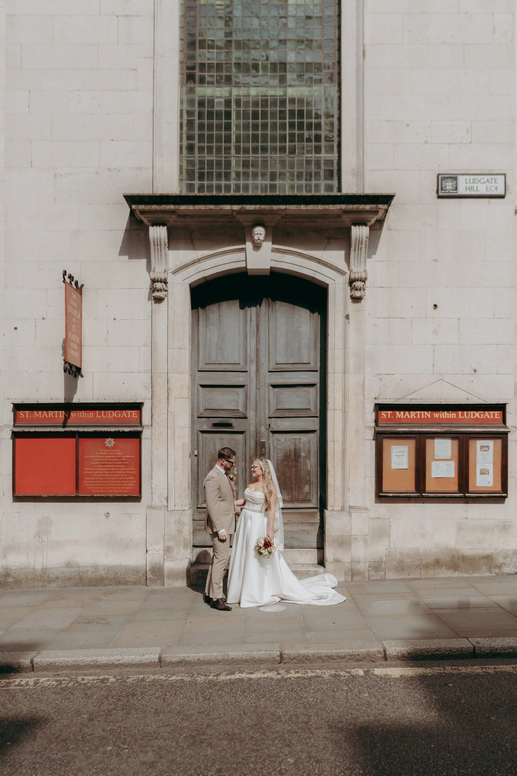 69 london-documentary-wedding-photographer-chelsea-old-town-hall-Harrild-and-Sons-.jpg
